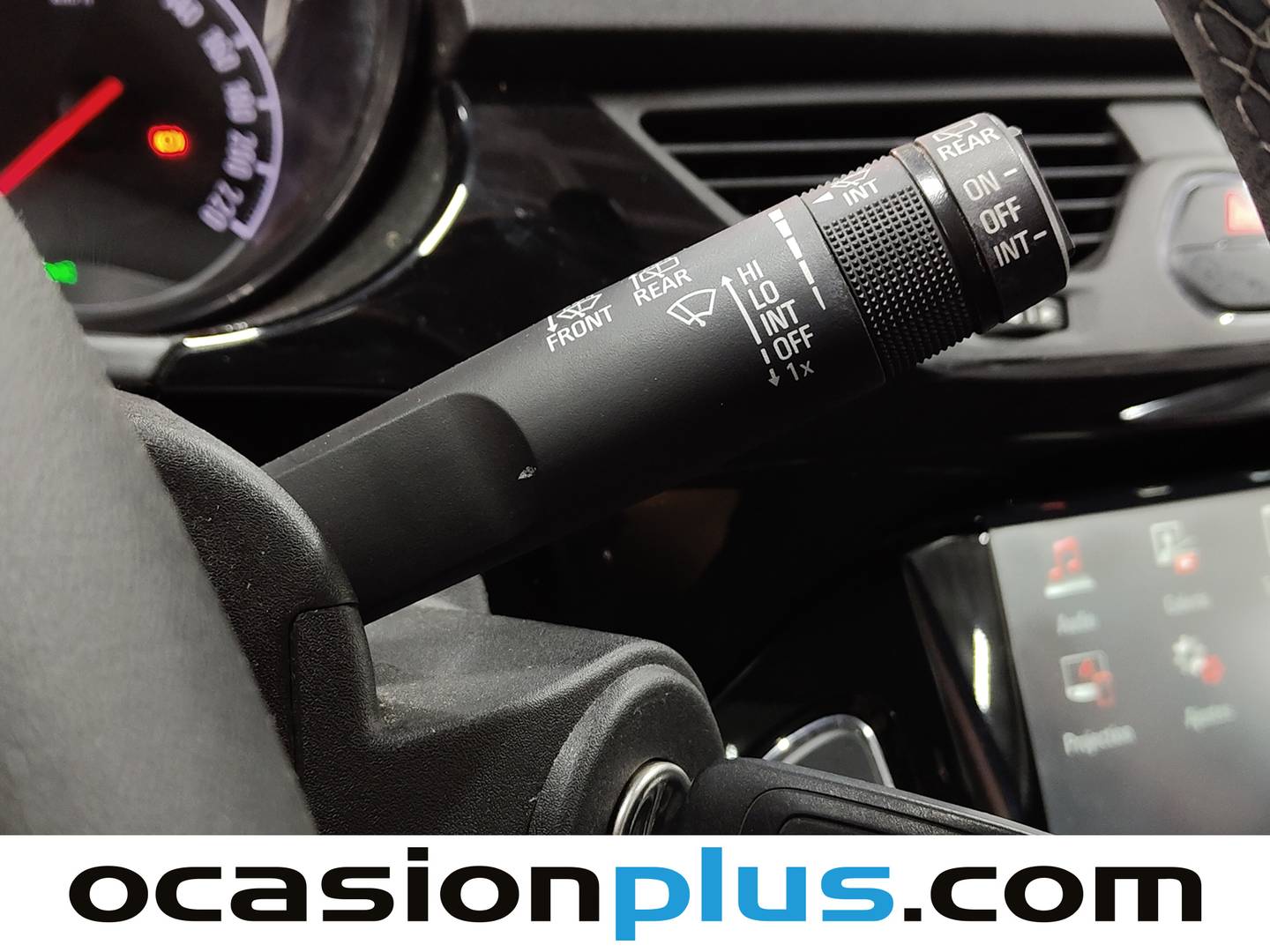 Opel Corsa Opel Corsa 1.4 GLP Design Line (90 CV) seminuevo
