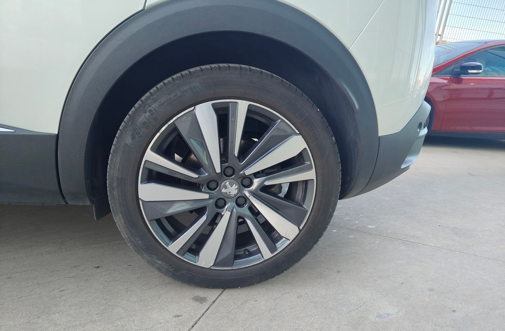 Peugeot 3008 PureTech 180 GT Line EAT8 - foto 37