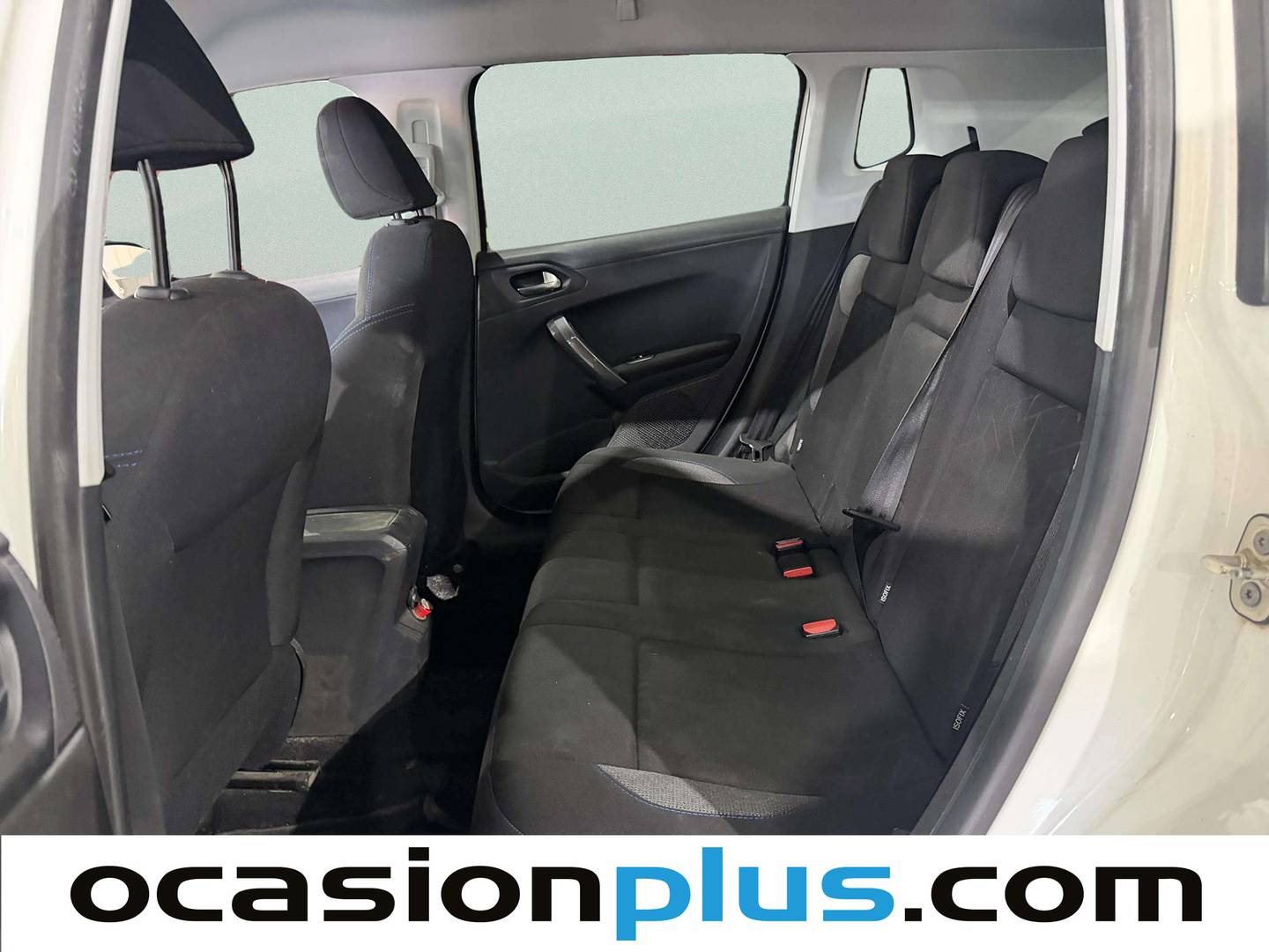 Foto asientos traseros Peugeot 2008 Peugeot 2008 PureTech 82 S&S Style (82 CV)