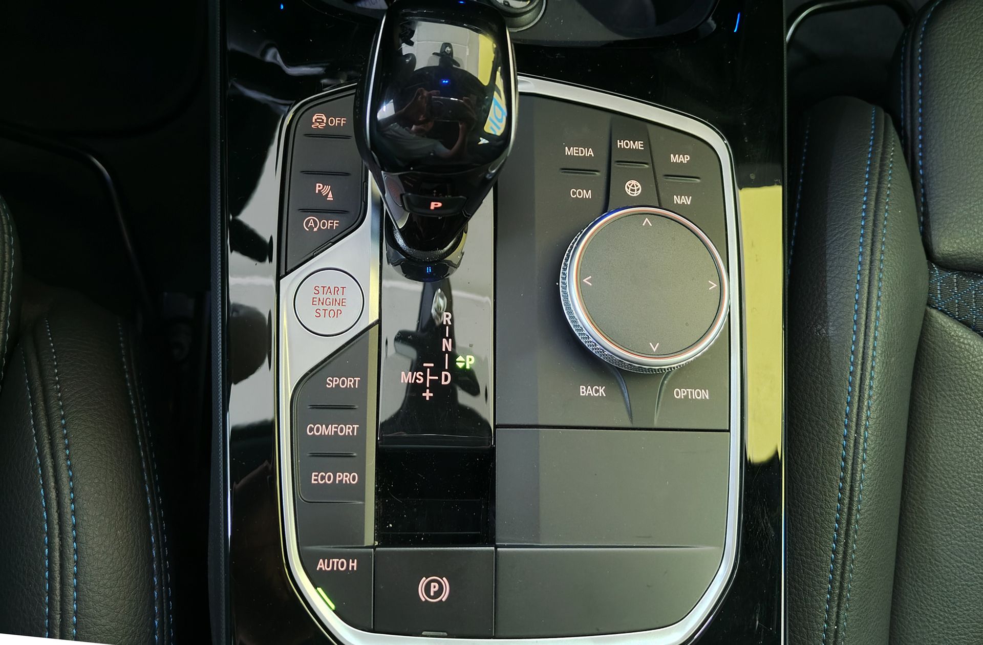 BMW Serie 1 116d Pack M - foto 8