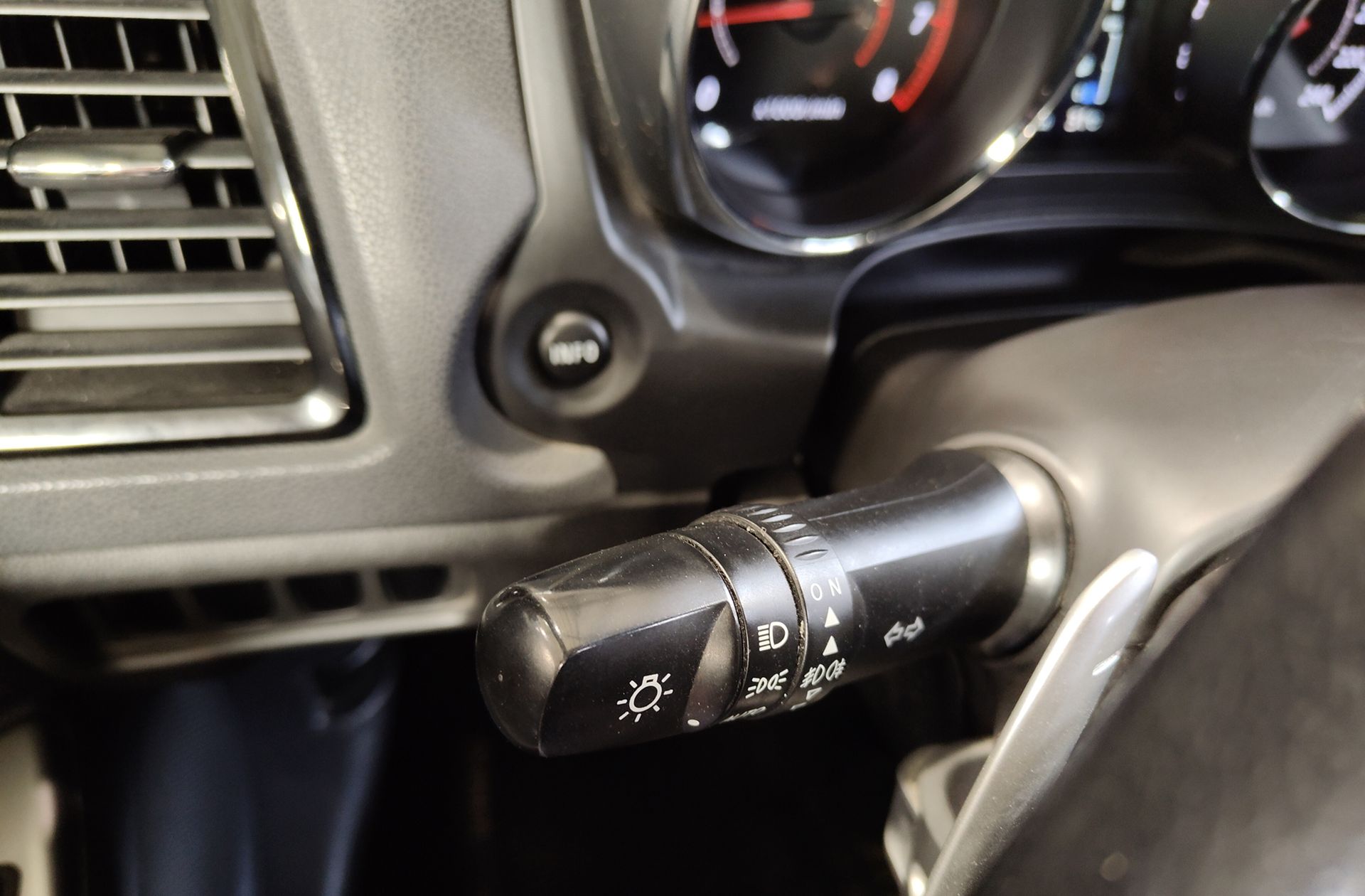 Mitsubishi ASX 200 MPI Motion CVT - foto 21