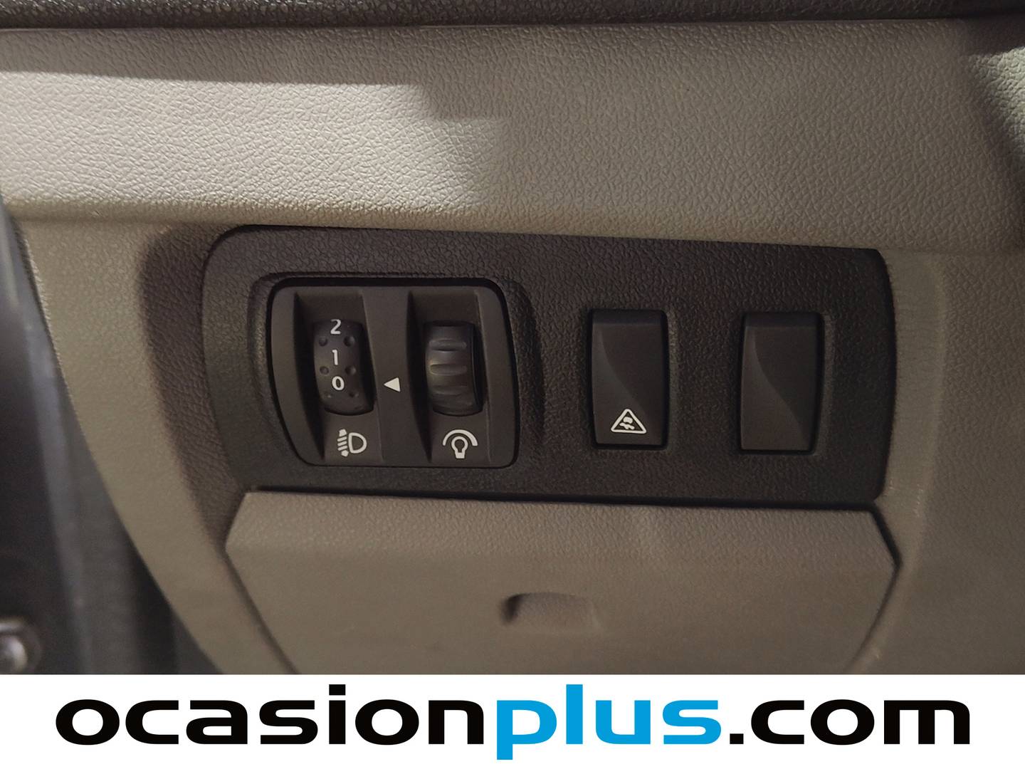 Acabados Renault Mégane Renault Megane 1.6 16v Authentique (100 CV)