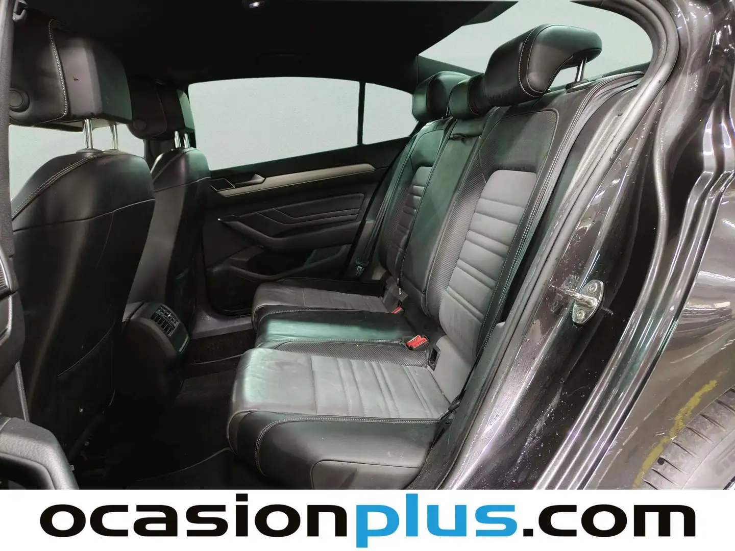 Foto Volkswagen Passat Volkswagen Passat R-Line 2.0 TDI (150 CV) DSG