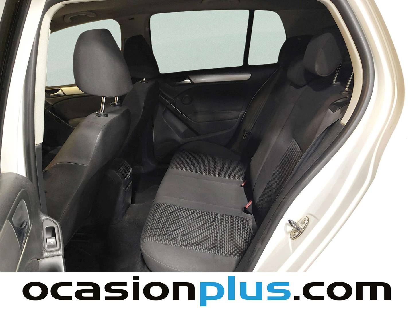 Foto asientos traseros Volkswagen Golf Volkswagen Golf Advance 1.6 TDI BMT (105 CV)