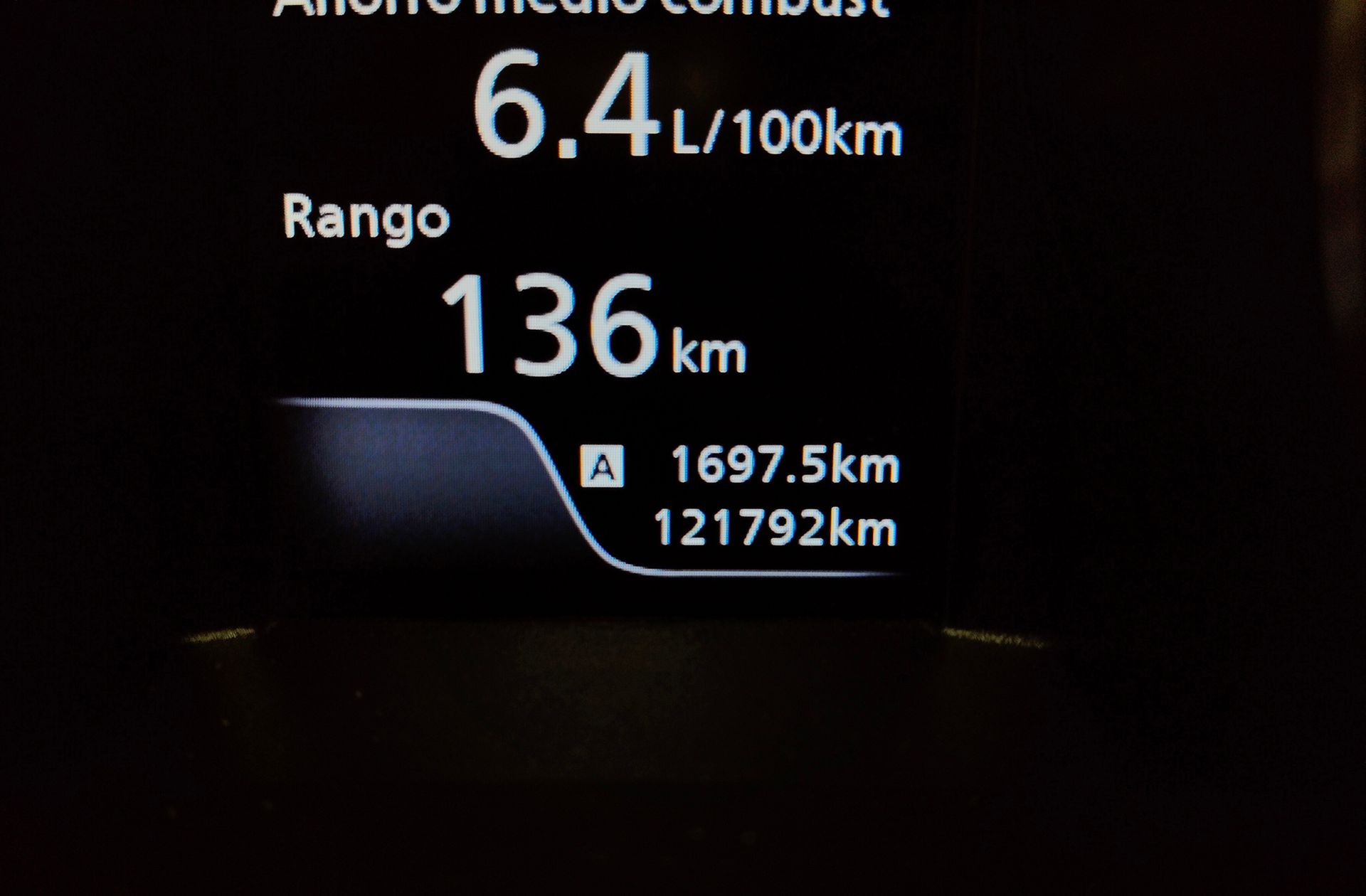 Suzuki Swift 1.4T Sport - foto 14