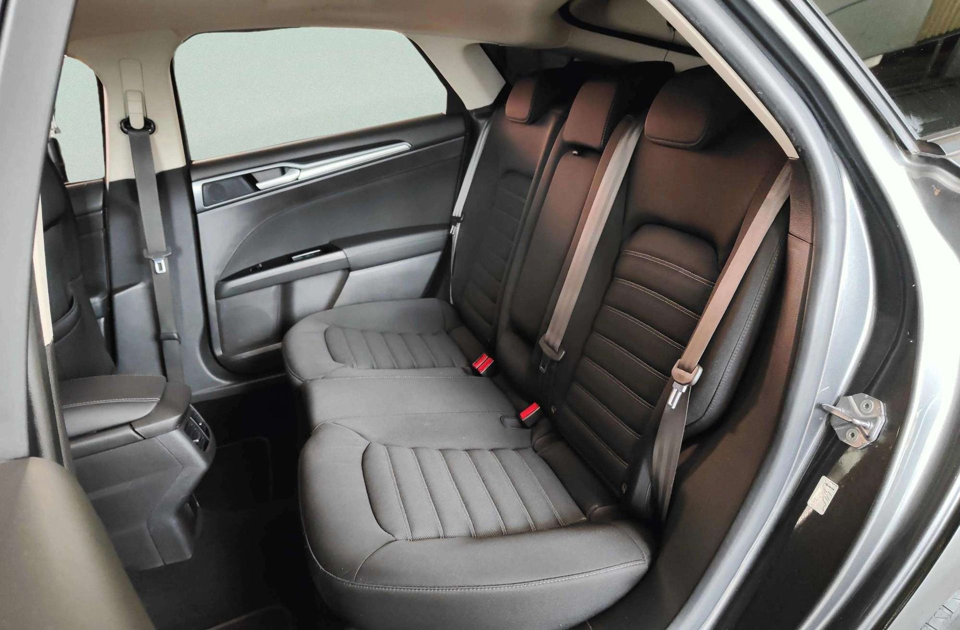 Ford Mondeo 1.5 TDCi Trend - foto 14