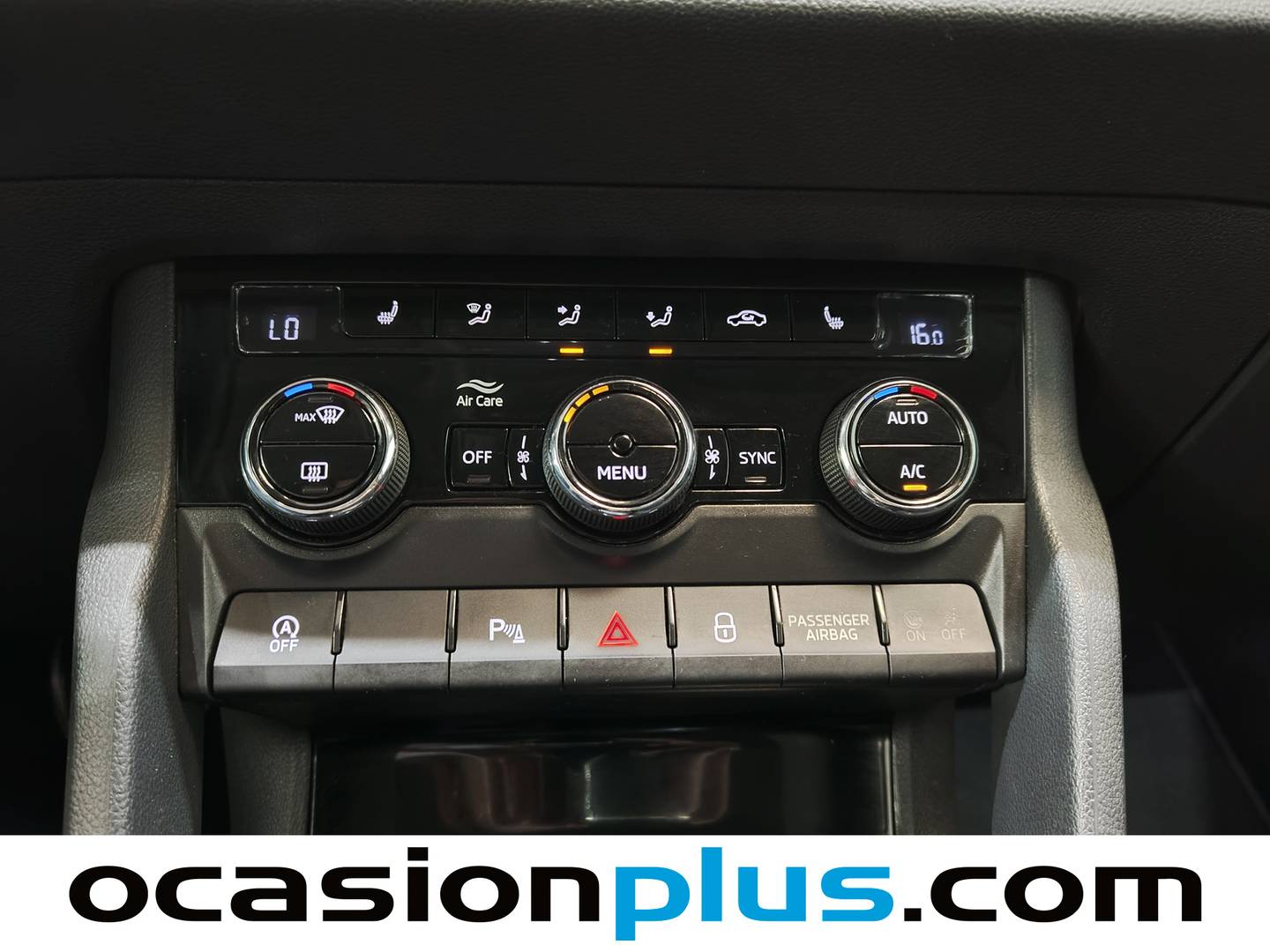 Foto Skoda Karoq Skoda Karoq 1.5 TSI ACT Scout DSG (150 CV)