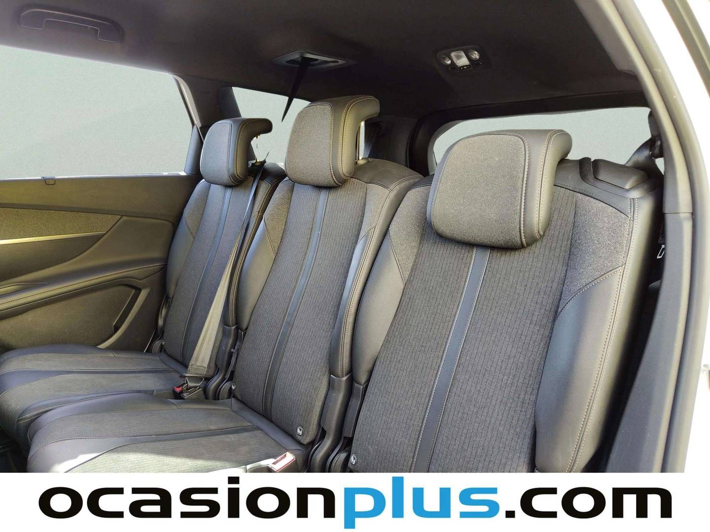 Foto asientos traseros Peugeot 5008 Peugeot 5008 BlueHDI 130 S&S GT Line EAT8 (130 CV)