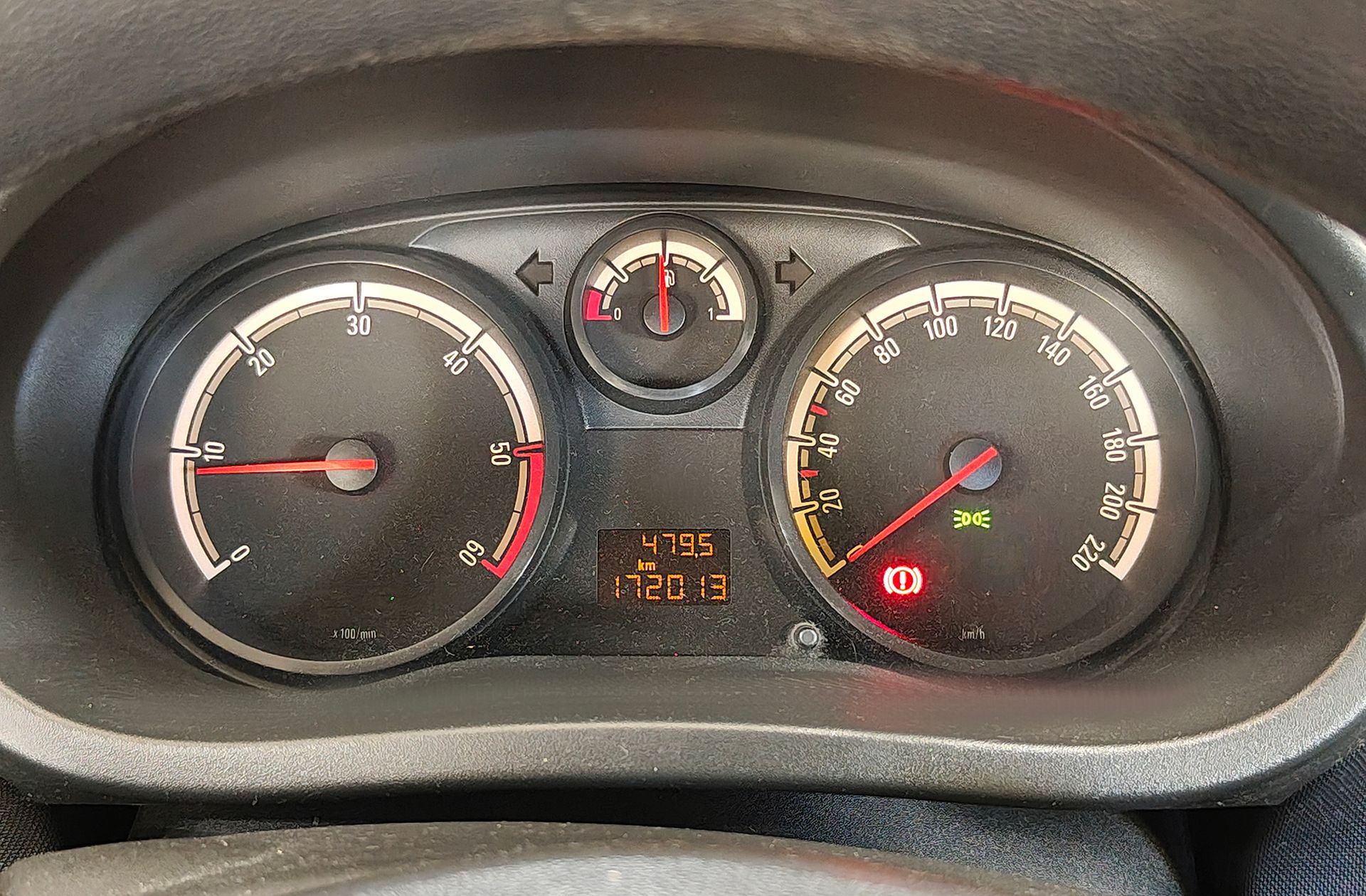 Opel Corsa 1.3 ecoFlex Essentia - foto 19