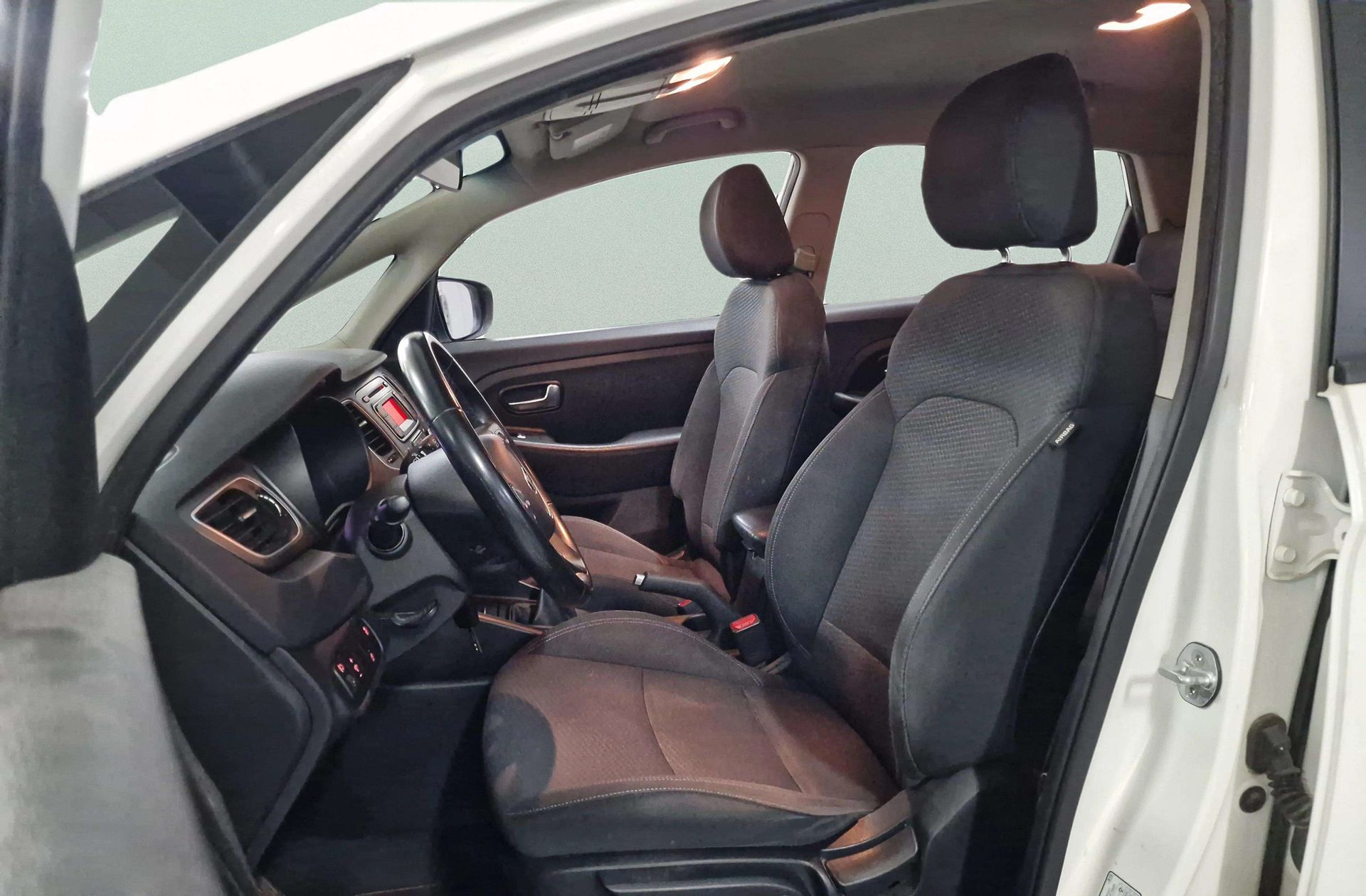 Kia Carens 1.7 CRDi VGT Concept Eco-Dynamics 7 plazas - foto 9