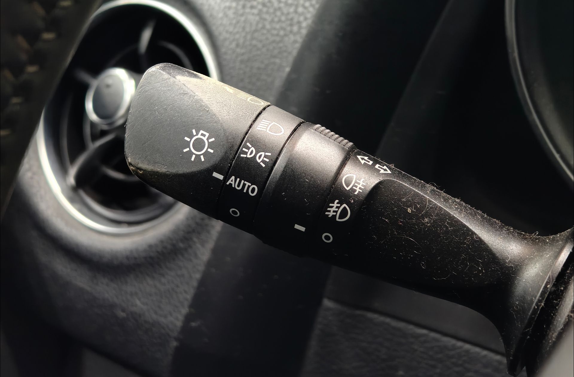 Toyota Auris 140H Hybrid Advance - foto 27
