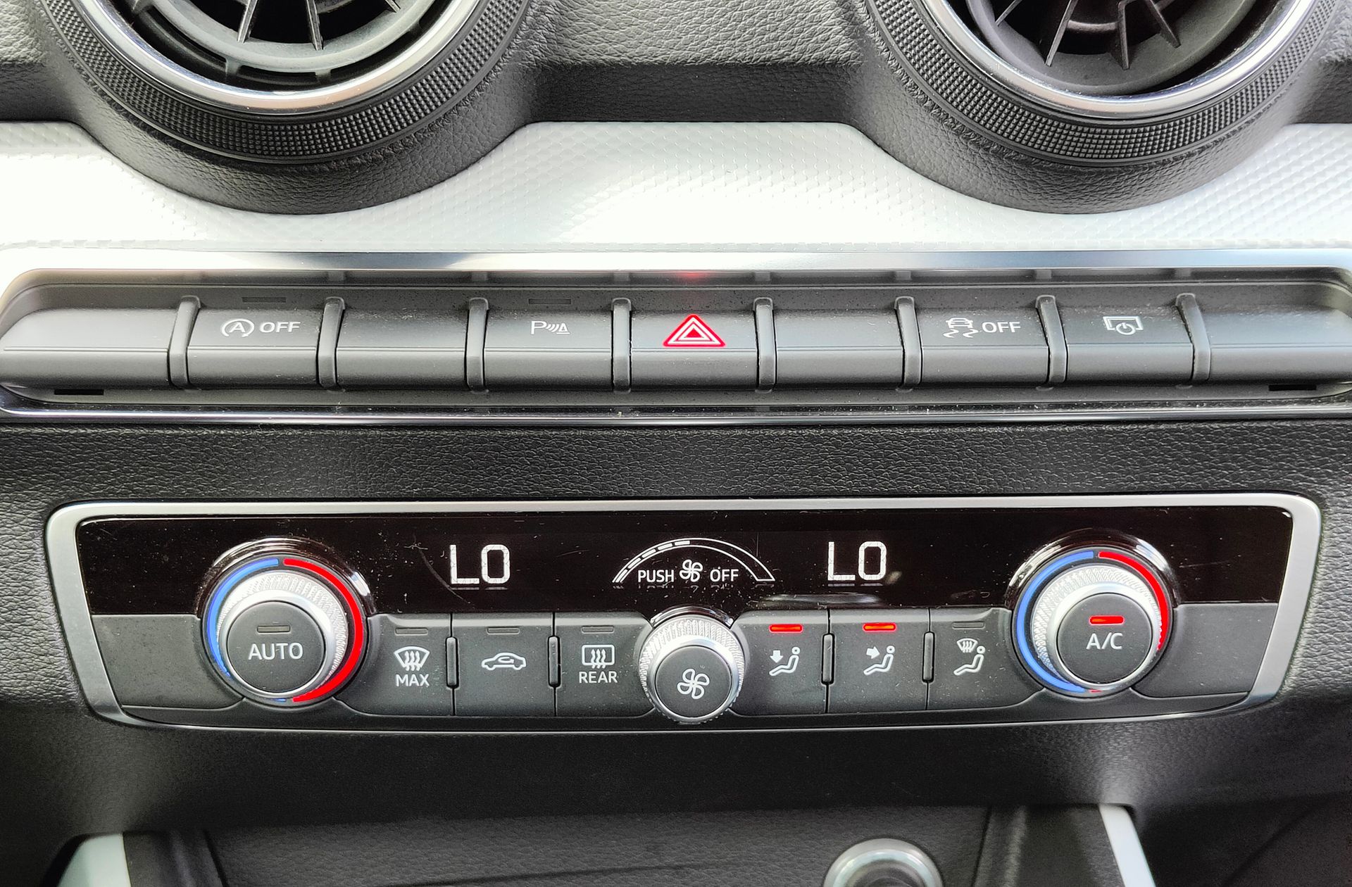 Audi Q2 Design 30 TFSI - foto 30