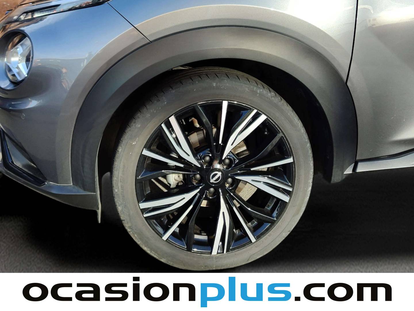 Foto Nissan JUKE Nissan Juke DIG-T N-Design Black (114 CV)