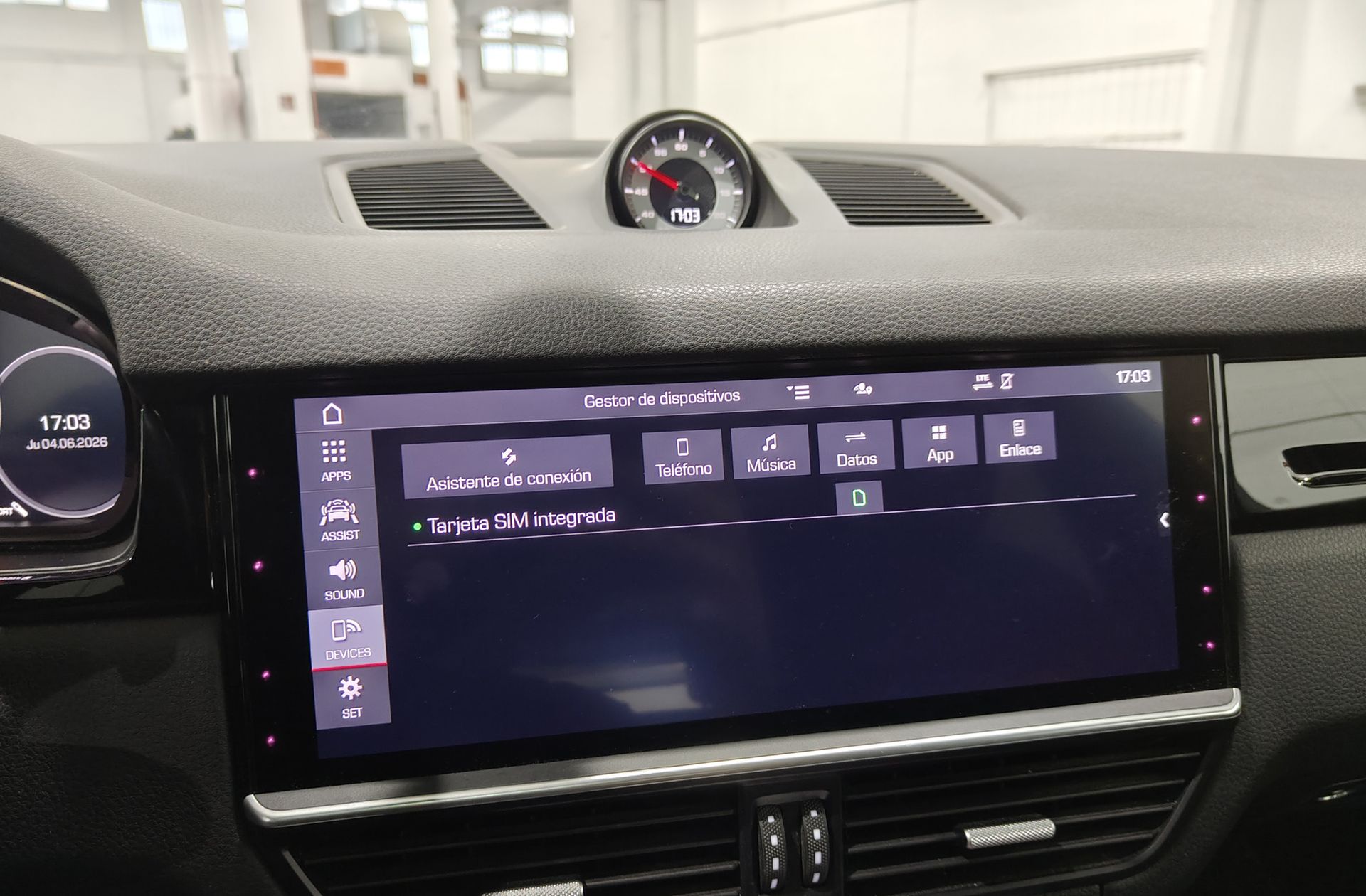 Porsche Cayenne - foto 38