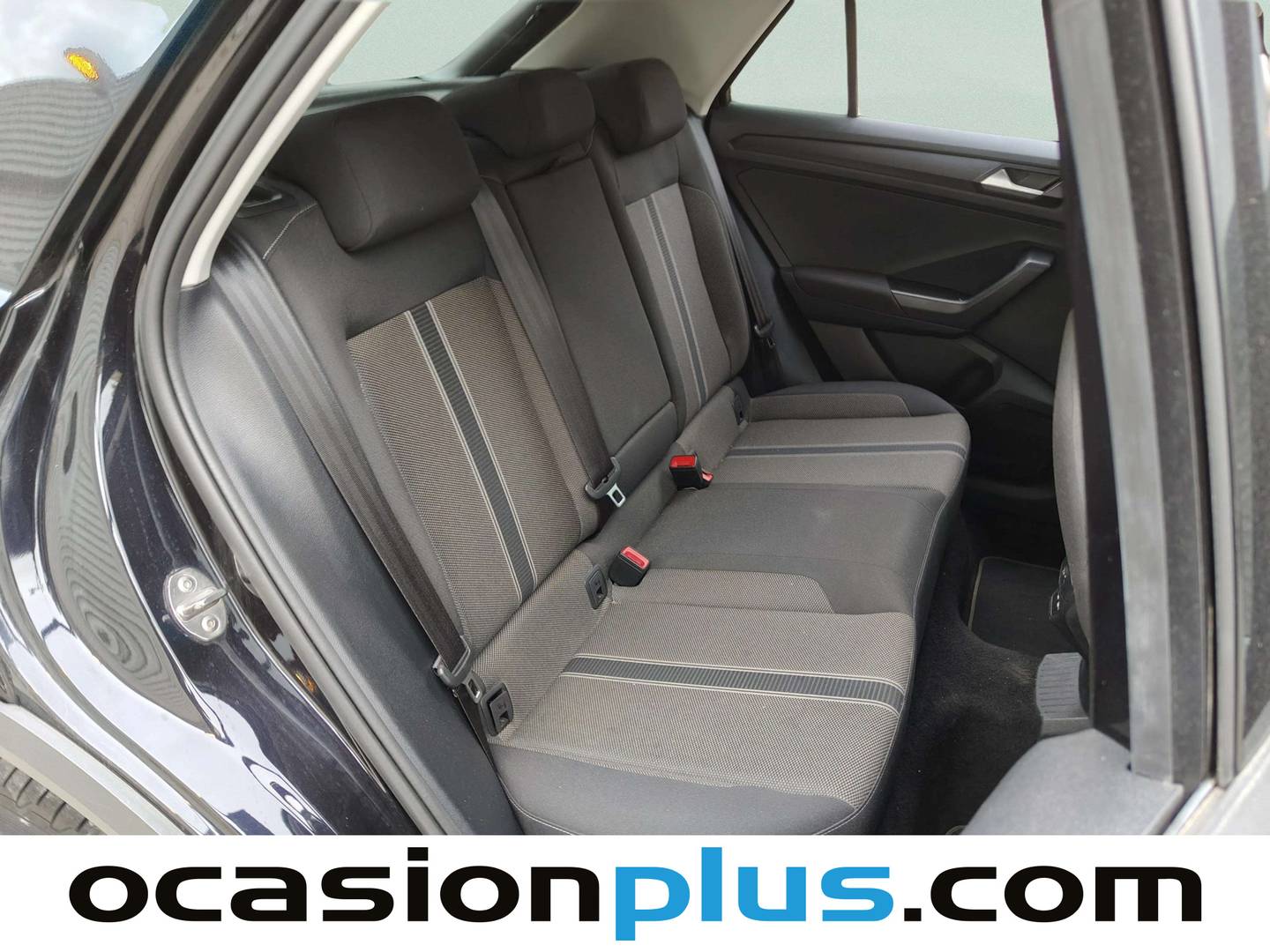 Foto Volkswagen T-Roc Volkswagen T-Roc Advance 2.0 TDI (150 CV) DSG