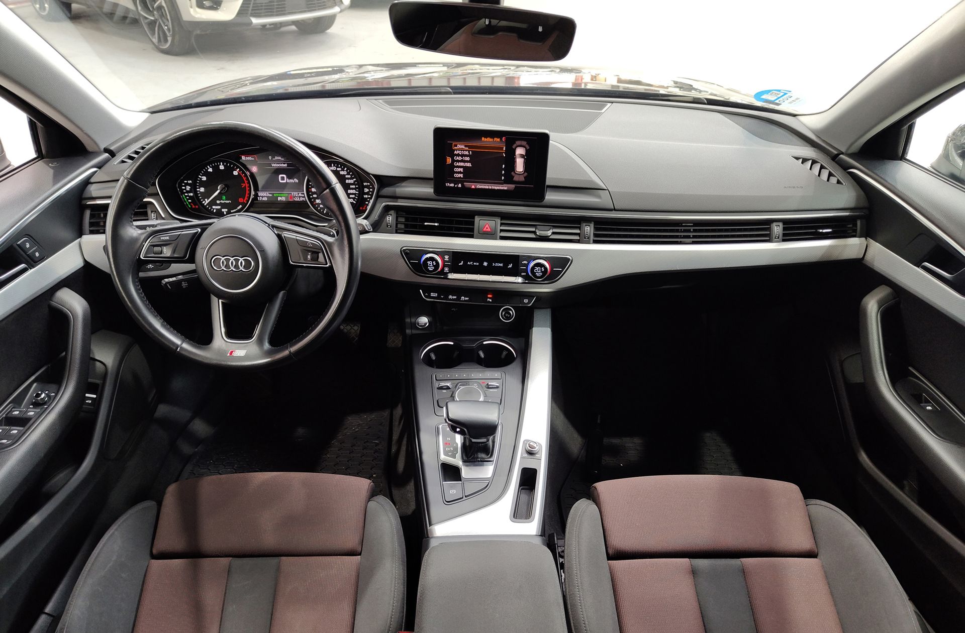 Audi A4 Avant 40 g-tron S line edition S tronic - foto 7