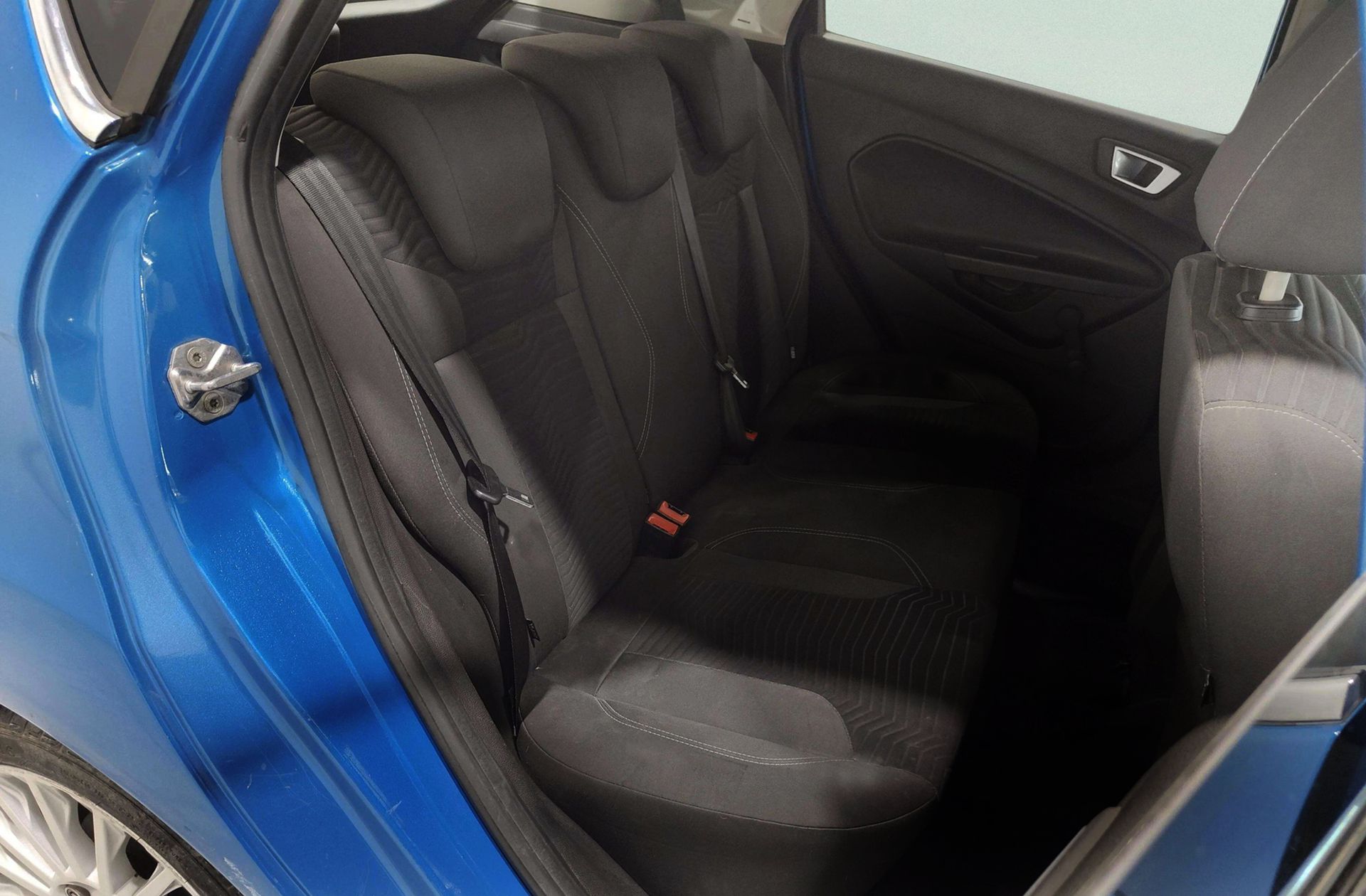 Ford Fiesta 1.0 EcoBoost Titanium - foto 13