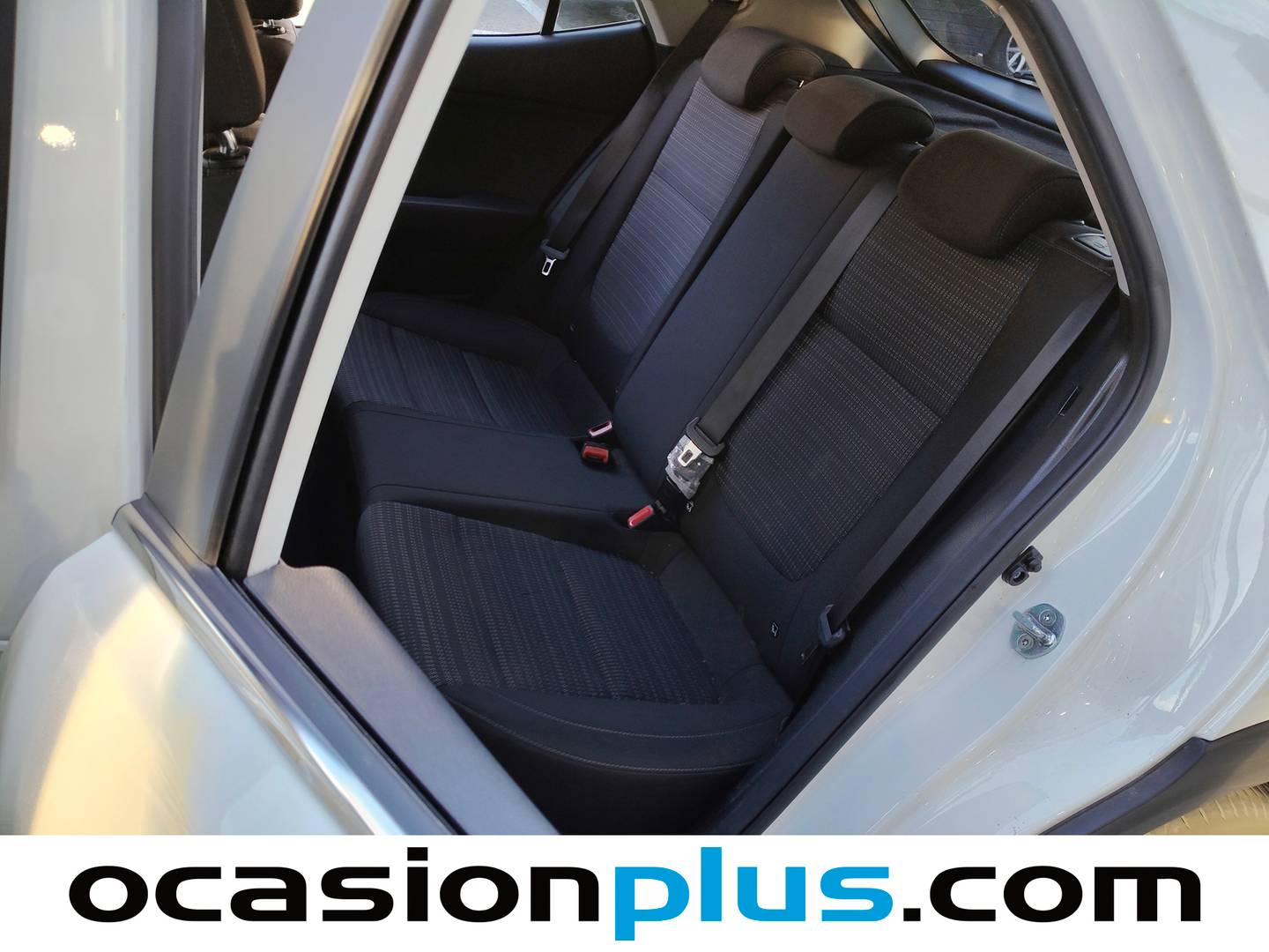 Foto KIA Stonic Kia Stonic 1.2 DPi Drive (84 CV)