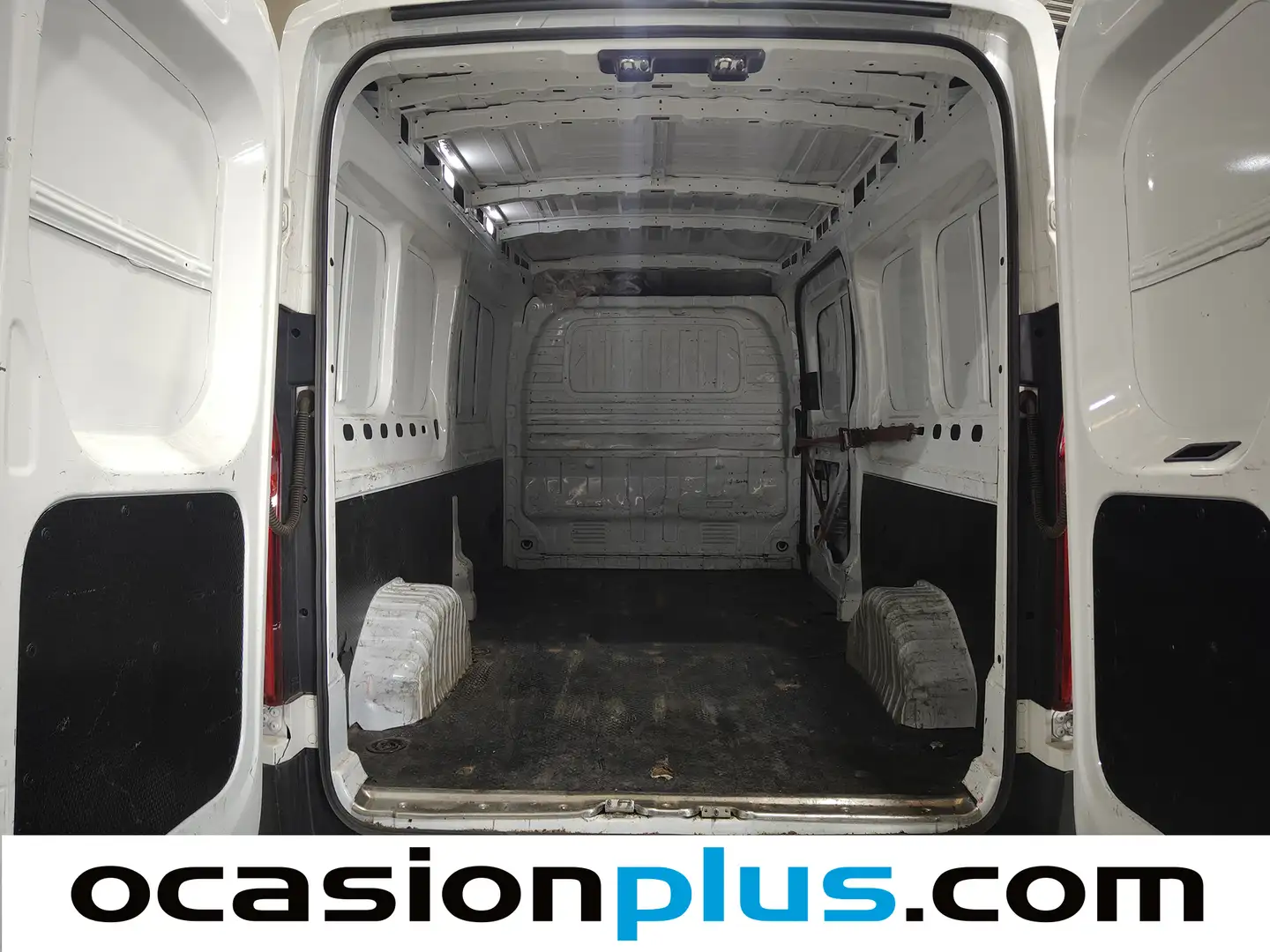 Foto MAXUS Deliver 9 MAXUS Deliver 9 9 2.0D L3H2 Comfort  (150 CV)