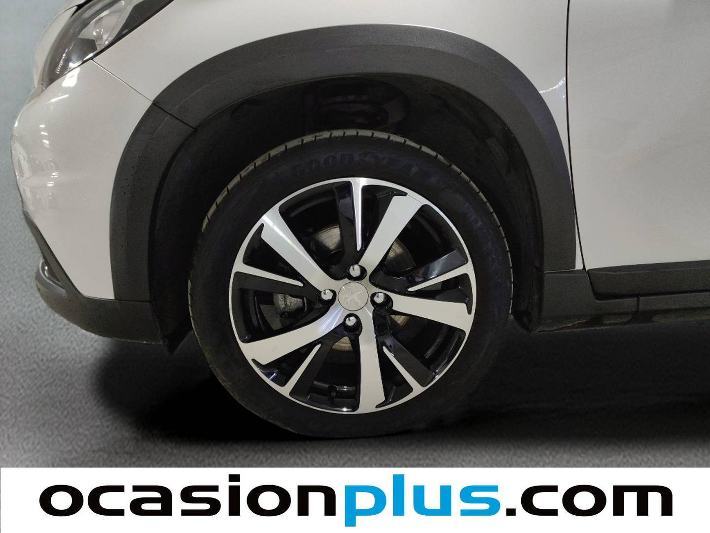 Foto Peugeot 2008 Peugeot 2008 BlueHDi 120 S&S GT Line (120 CV)