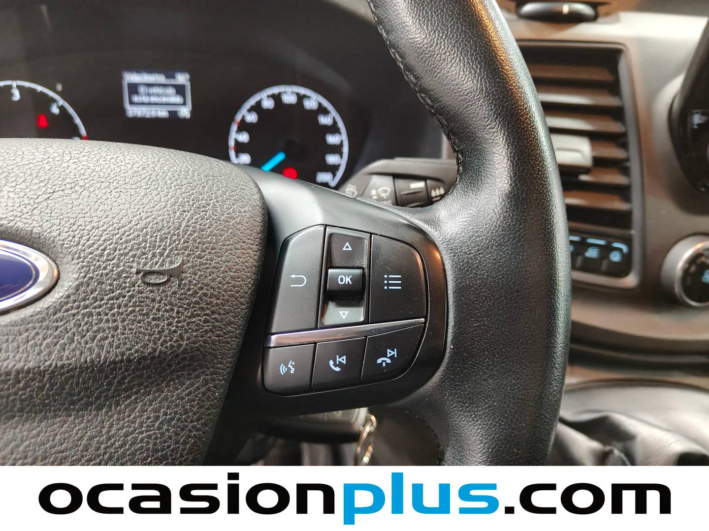 Foto Ford Transit Custom Ford Transit Custom Kombi 2.0 TDCI 320 L1 Trend (130 CV) 5 Plazas