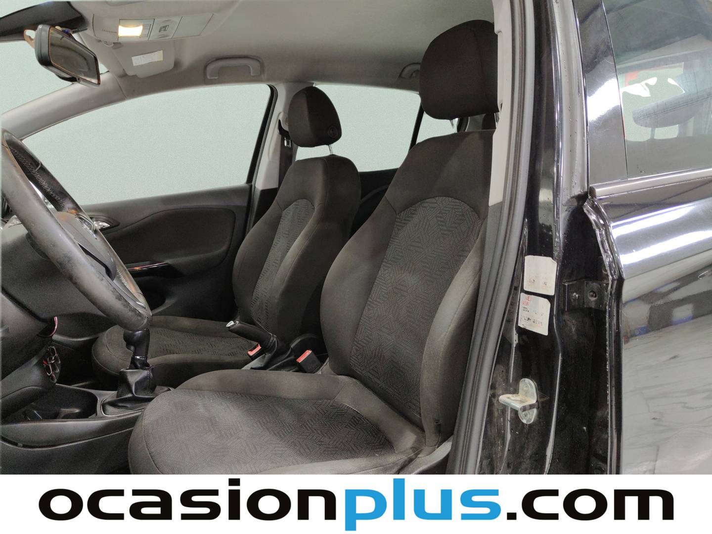 Foto asientos delanteros Opel Corsa Opel Corsa 1.4 Selective (90 CV)
