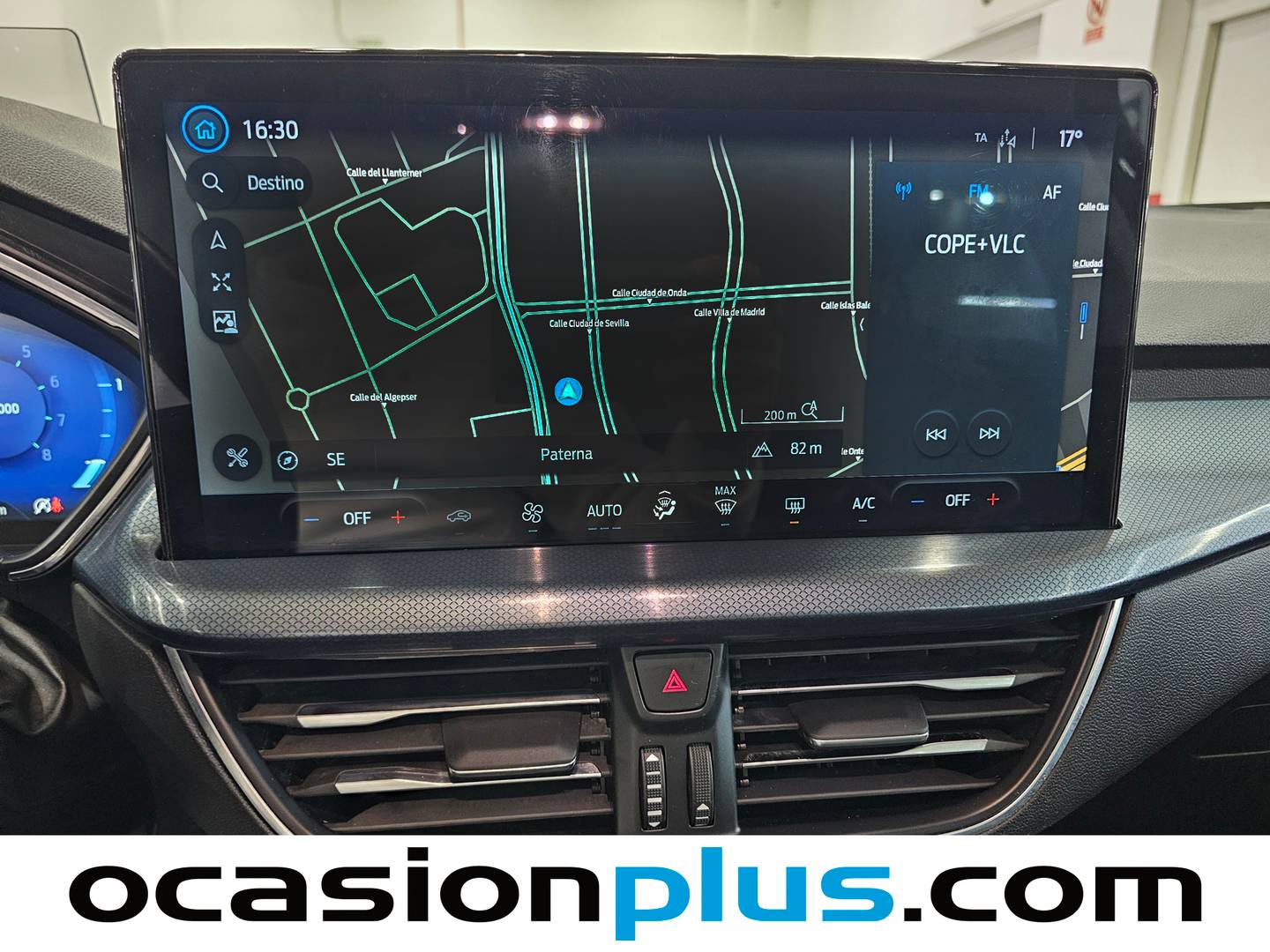 Extras y acabados del Ford Focus Ford Focus 1.0 Ecoboost MHEV Active (155 CV)