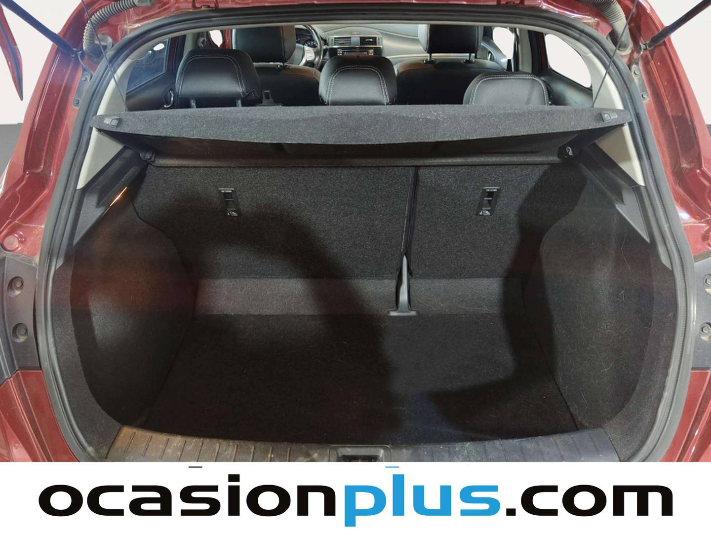 Fotos maletero Nissan PULSAR Nissan Pulsar DIG-T 190 Tekna (190 CV)