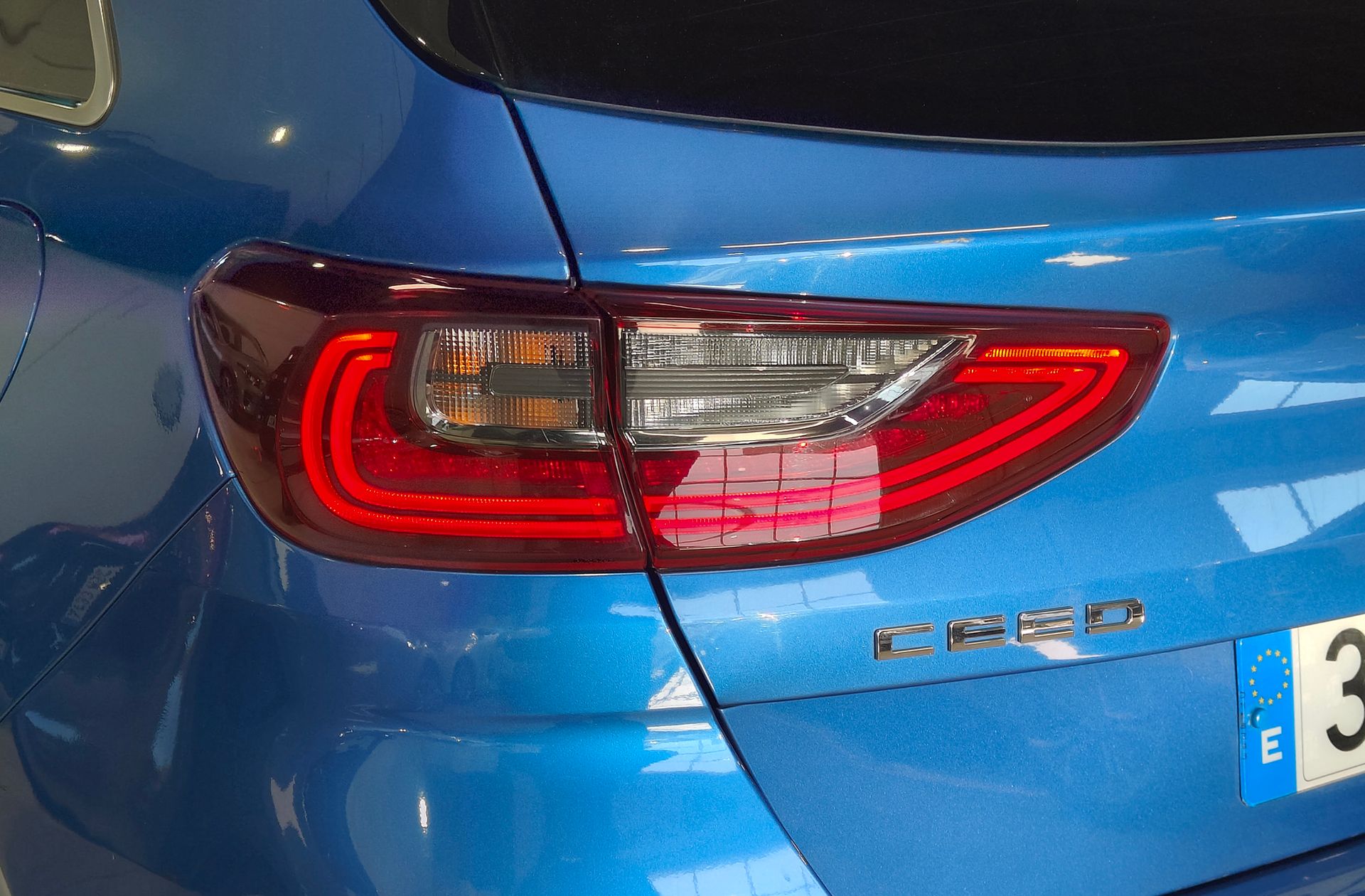 Kia Ceed 1.4 T-GDi GT Line - foto 17