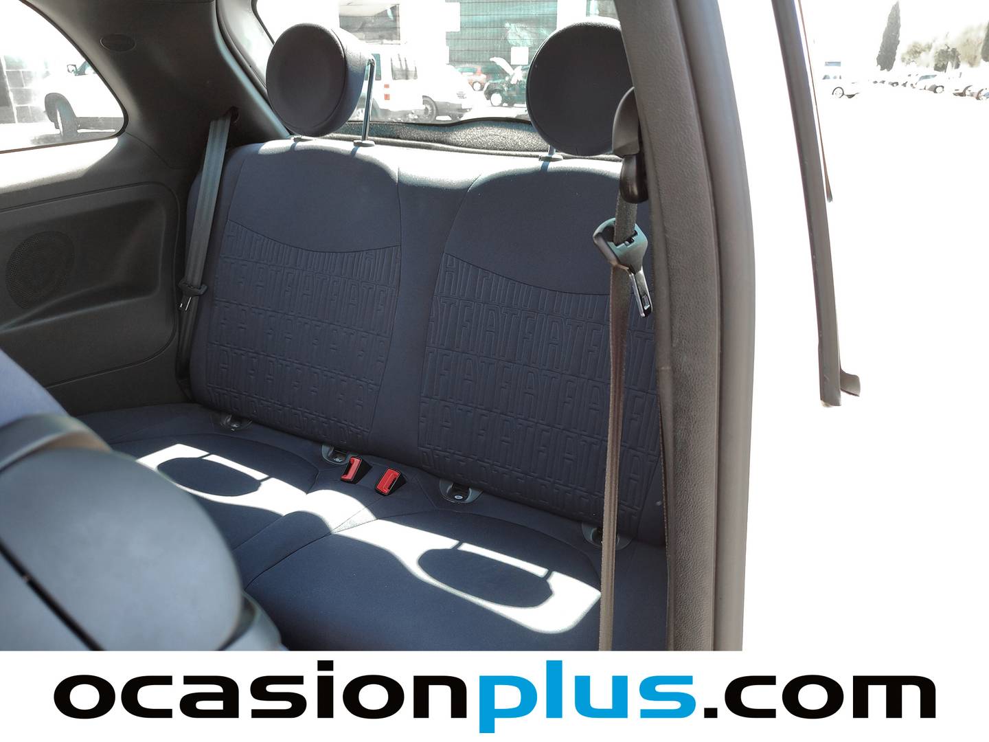 Foto asientos traseros Fiat 500 Fiat 500 1.0 Hybrid Club (70 CV)