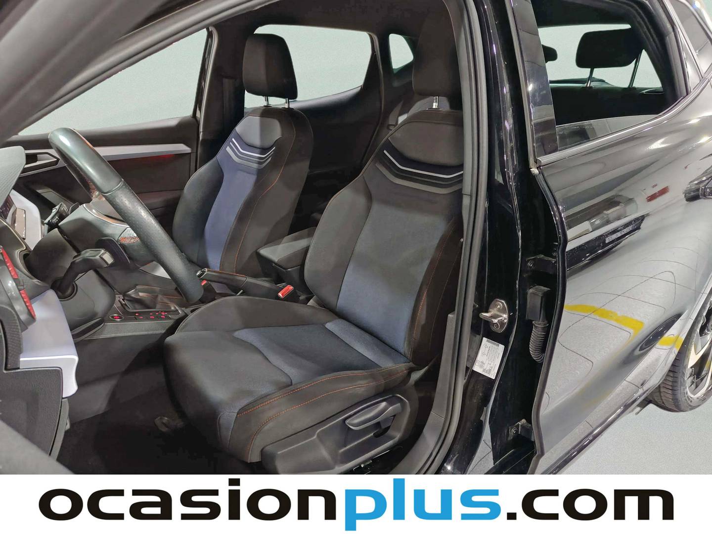 Foto Seat Ibiza SEAT Ibiza 1.0 TSI FR Plus DSG (110 CV)