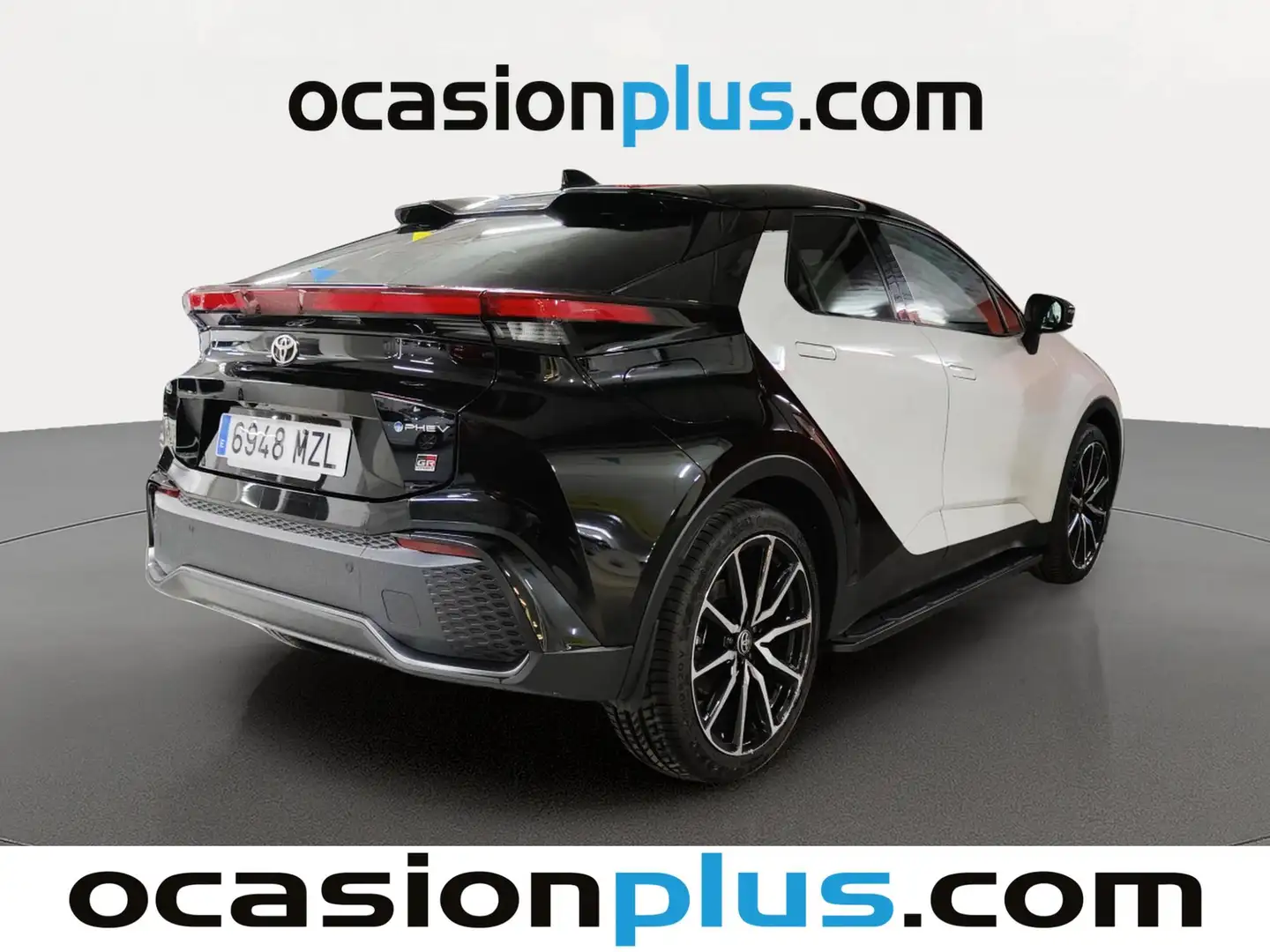 Foto Toyota C-HR TOYOTA C-HR 220PH GR Sport (223 CV)