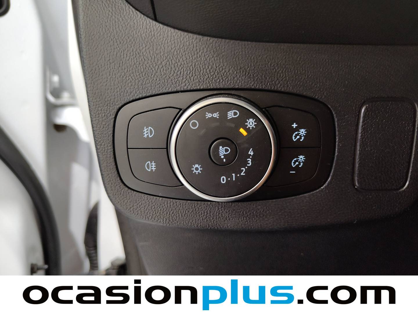 Acabados Ford Puma Ford Puma 1.0 EcoBoost MHEV Titanium (125 CV)