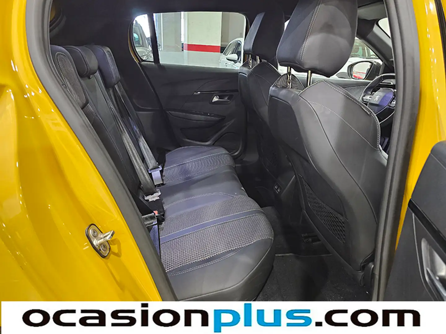 Foto Peugeot 208 Peugeot 208 BlueHDi 100 GT (100 CV)