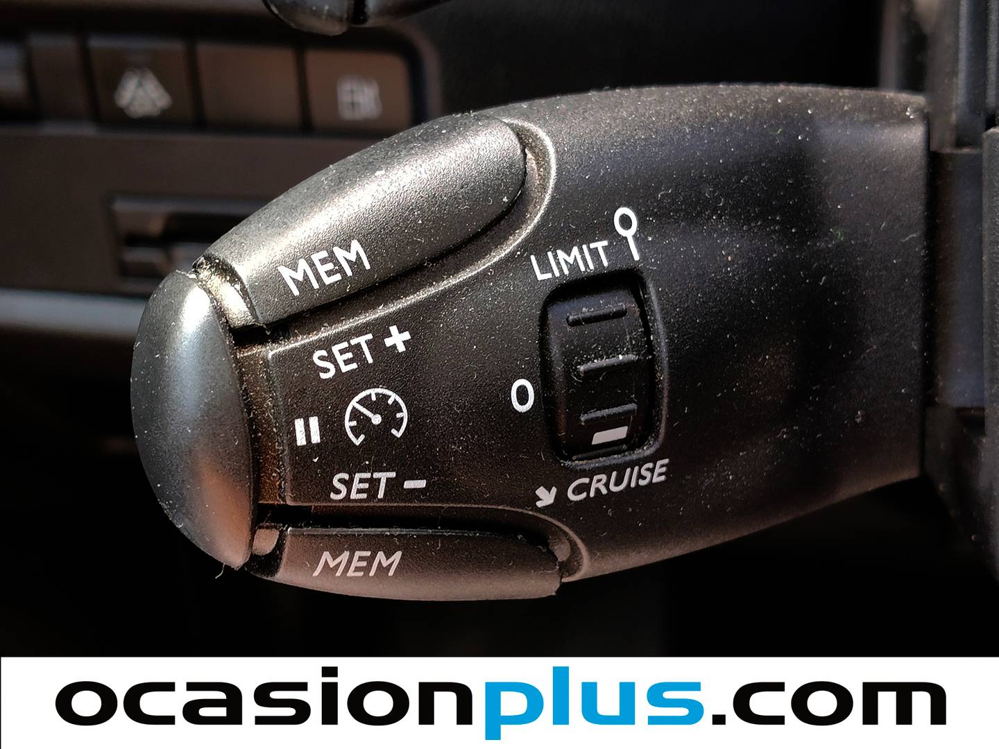 Paquetes del Citroën C5 Aircross Hybrid Citroën C5 Aircross Hybrid 225 Feel e-EAT8 (225 CV)