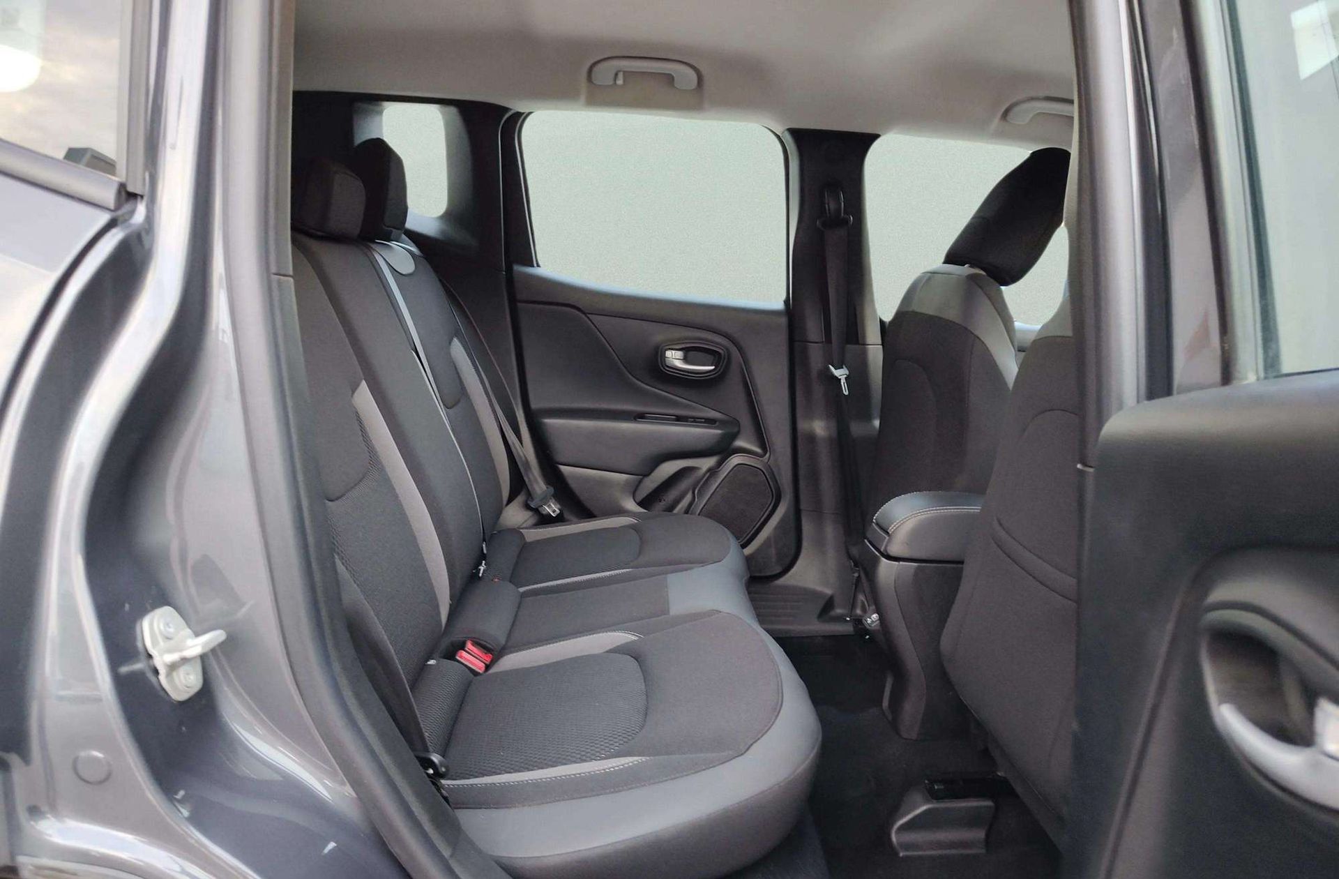 Jeep Renegade 1.0G Limited 4x2 - foto 19