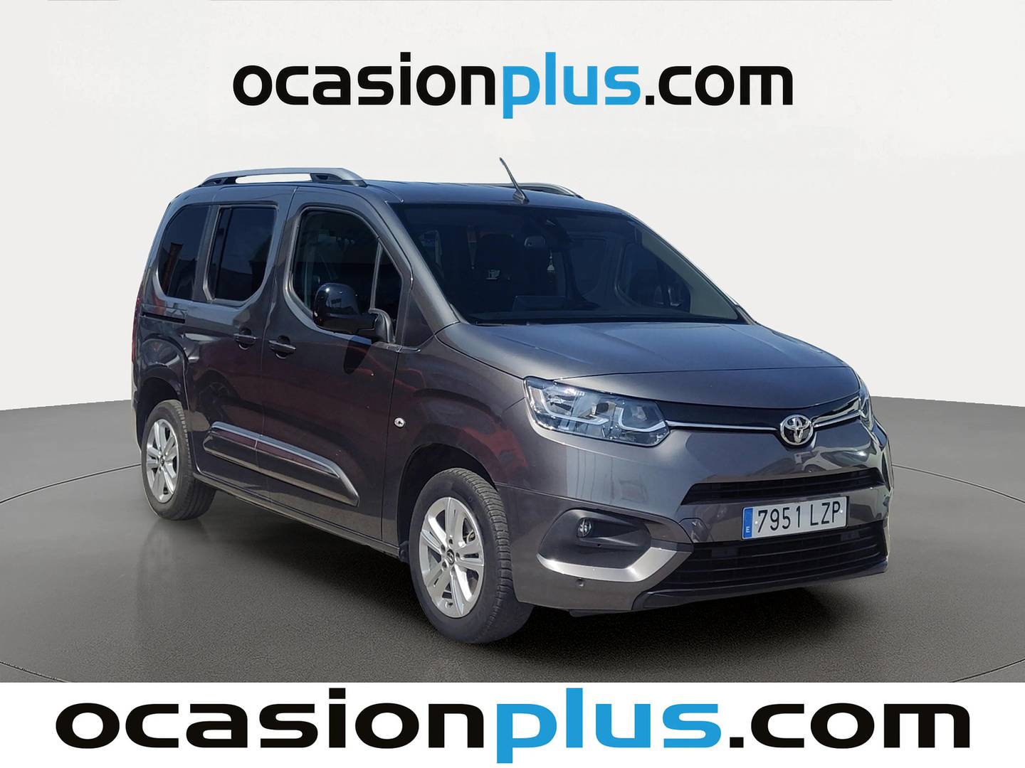 Foto delantera Toyota Proace City Verso Toyota Proace City Verso 1.5D Family Active L1 Auto (131 CV) derecha