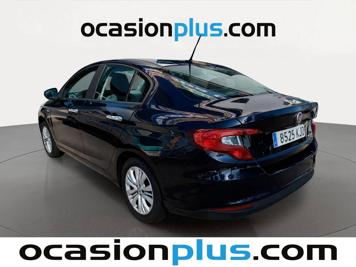 Foto trasera Fiat Tipo Fiat Tipo Sedan 1.4 Easy (95 CV) izquierda