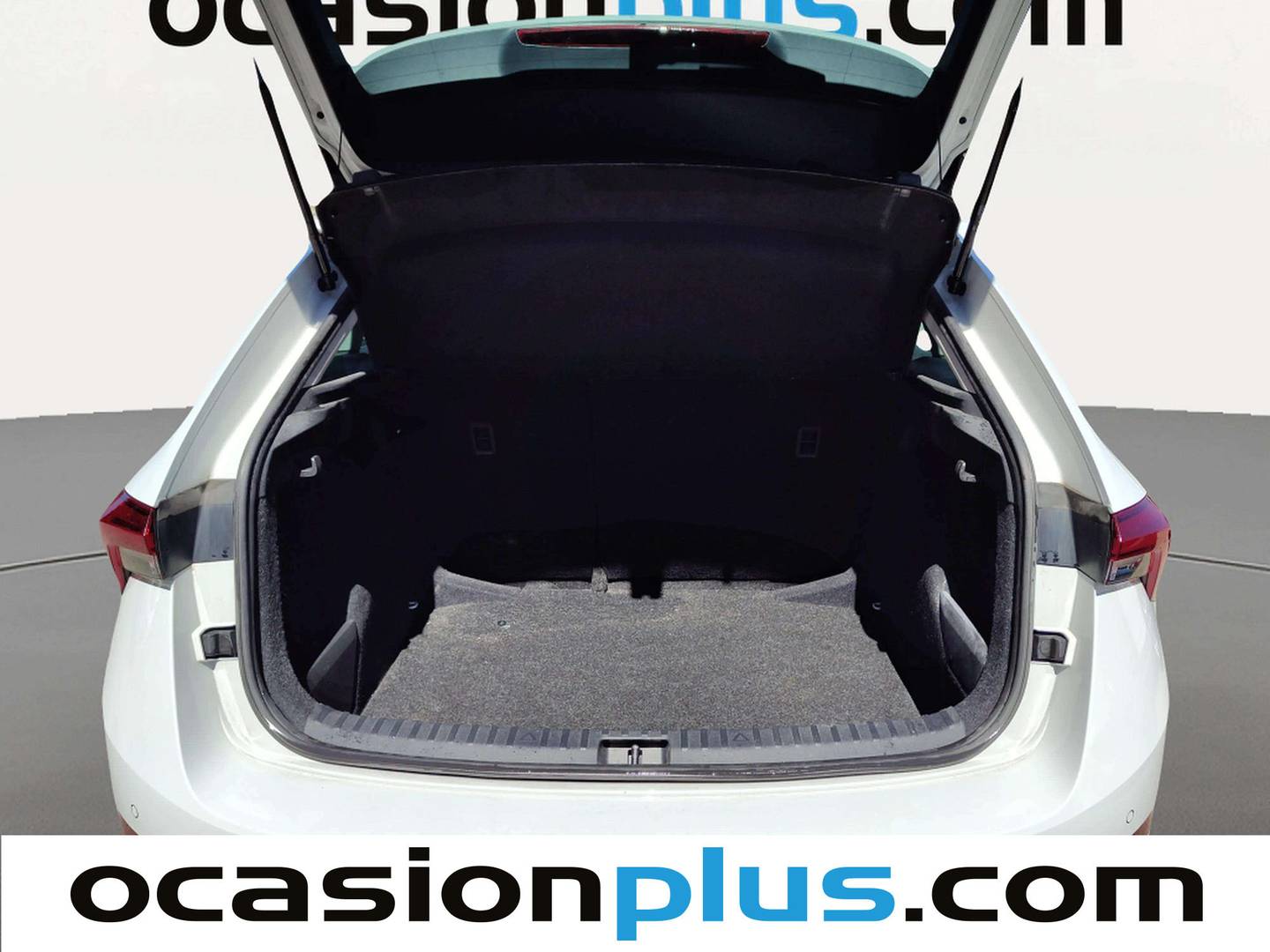 Fotos maletero Skoda Scala Skoda Scala 1.0 TSI Ambition (95 CV)