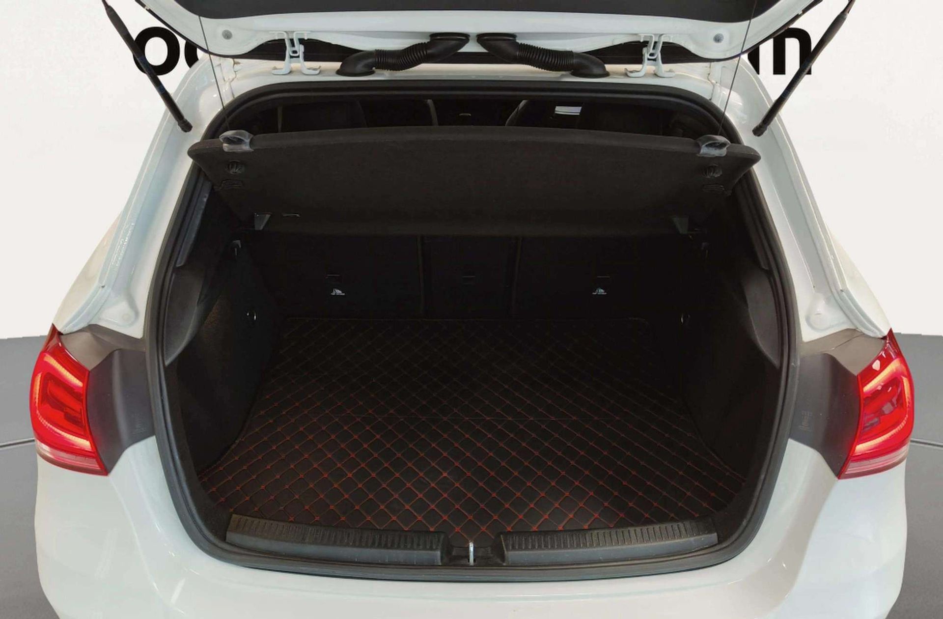 Mercedes-Benz Clase A 200 Pack AMG - foto 19