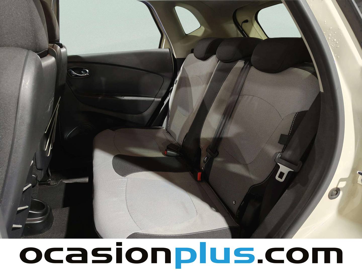 Foto asientos traseros Renault Captur Renault Captur Zen Energy TCe (90 CV)