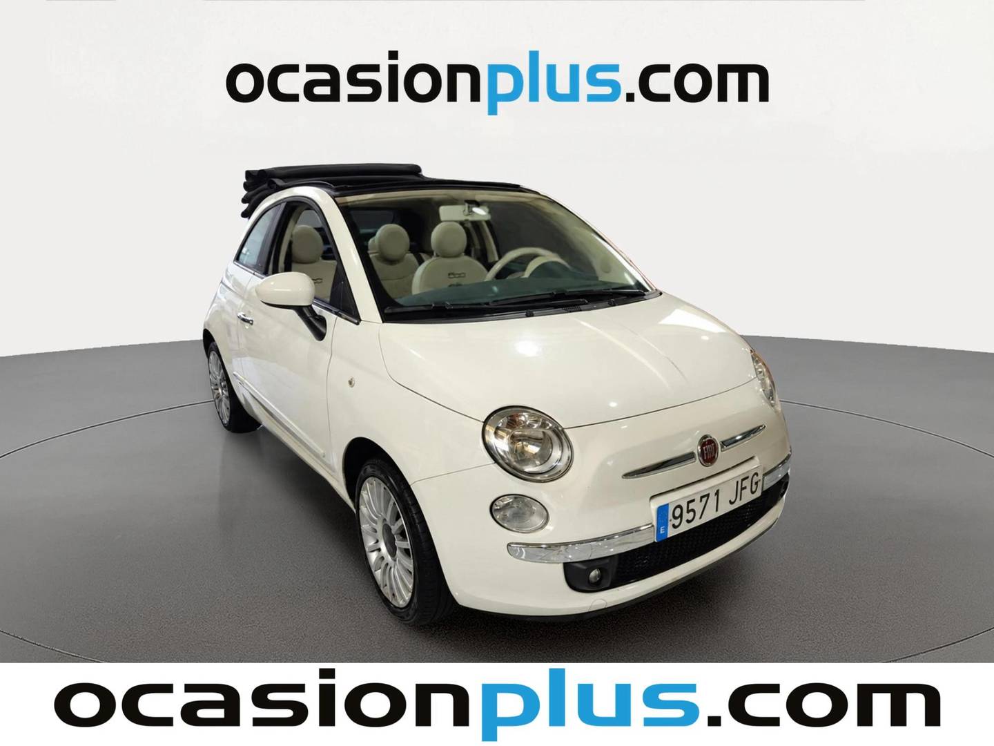 Foto delantera Fiat 500 Fiat 500C 1.2 8v Cabrio Lounge (69 CV) derecha