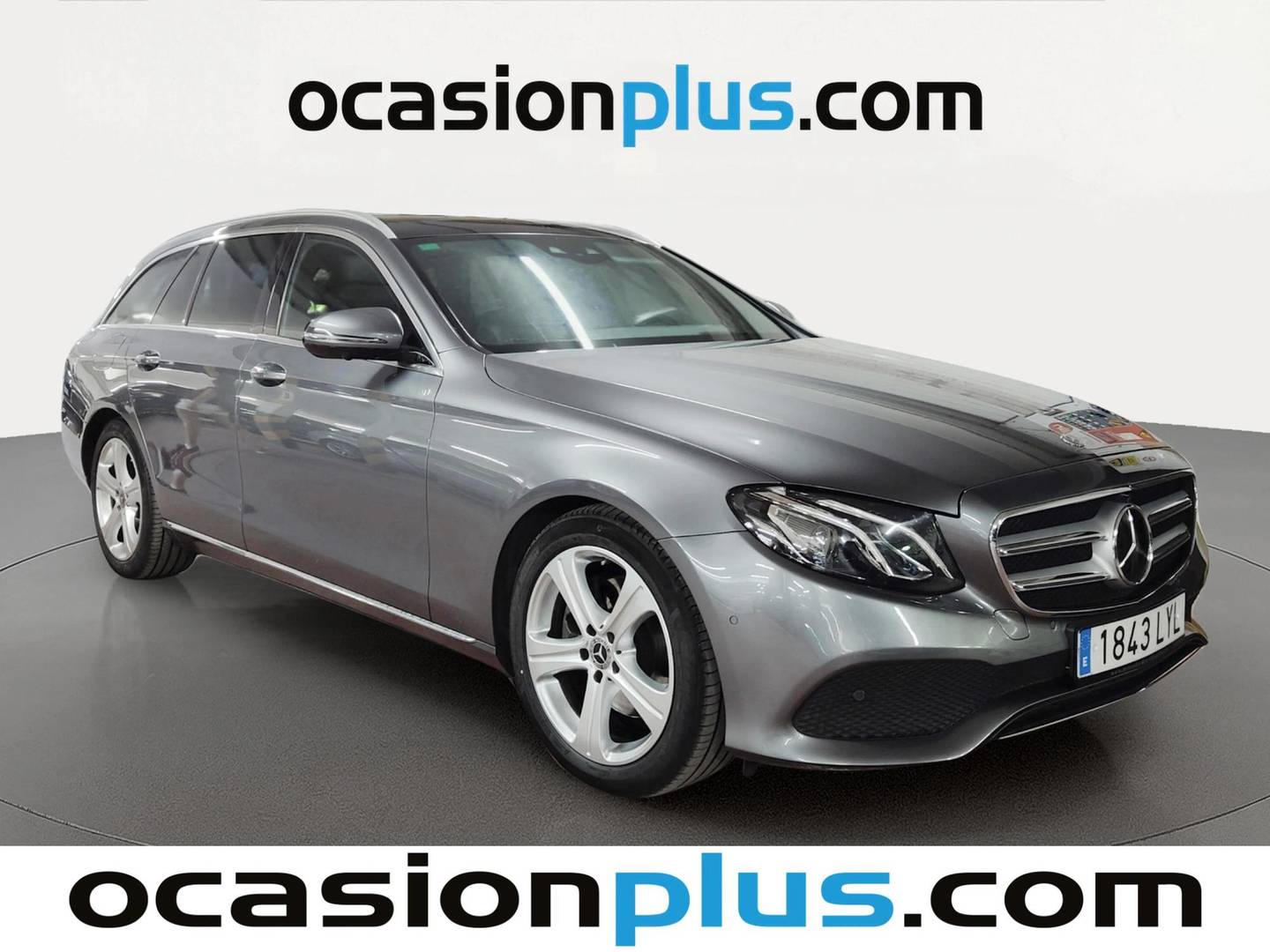 Foto delantera Mercedes Clase E Mercedes Clase E E 220 d Estate (194 CV) derecha