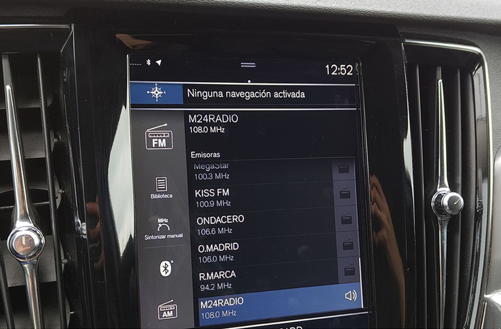 Volvo V90 D4 Momentum - foto 34