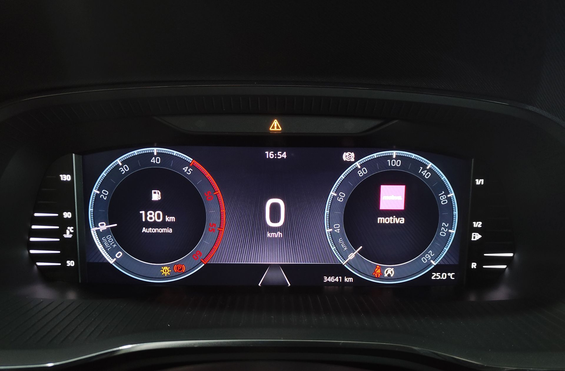 Škoda Octavia Combi 2.0 TDI Ambition - foto 23