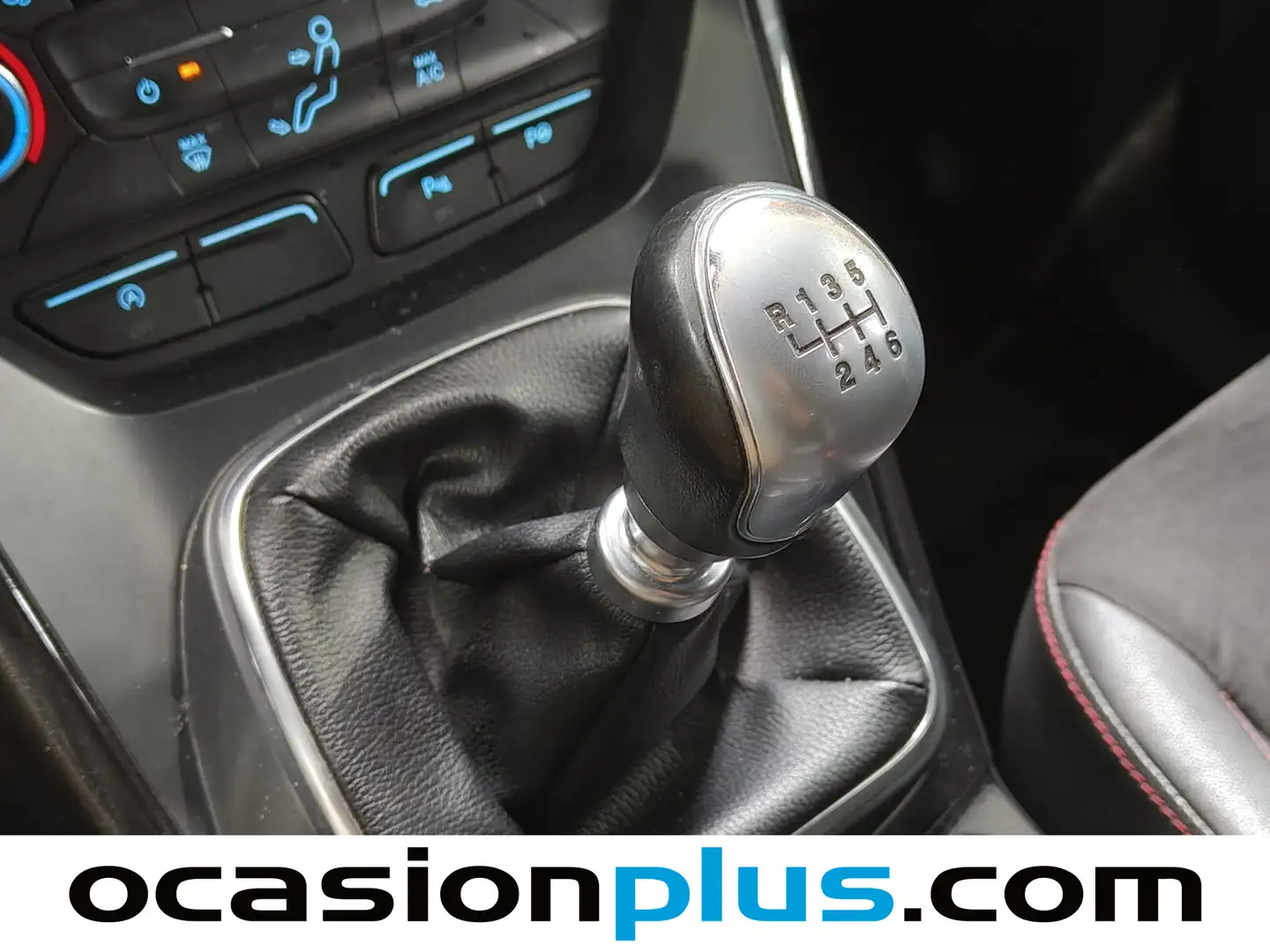 Foto Ford Kuga Ford Kuga 1.5 EcoBoost ST-Line 4x2 (150 CV)