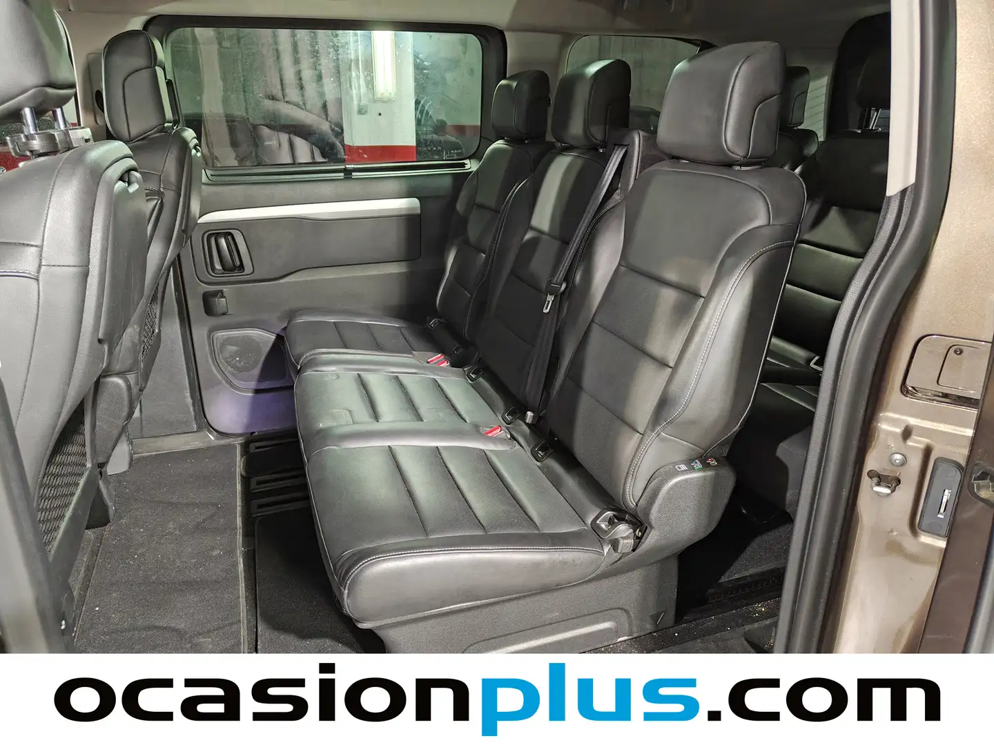 Foto Peugeot Traveller Peugeot Traveller 2.0 BlueHDi Allure 128KW Standard EAT6 (180 CV) 8 Plazas