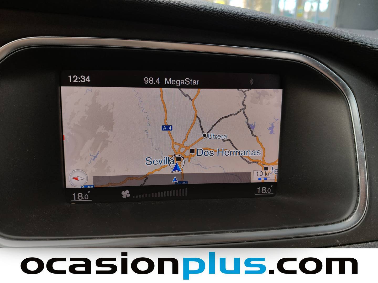 Extras y acabados del Volvo V40 Volvo V40 R-Design Momentum Auto (152 CV)