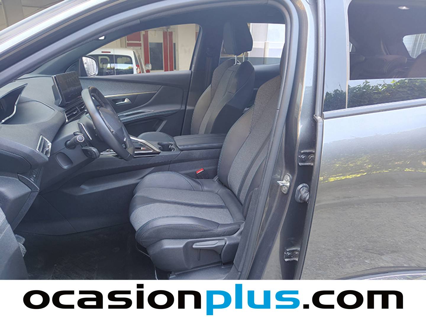 Foto Peugeot 3008 Peugeot 3008 PureTech 130 S&S Allure Pack EAT8 (130 CV)