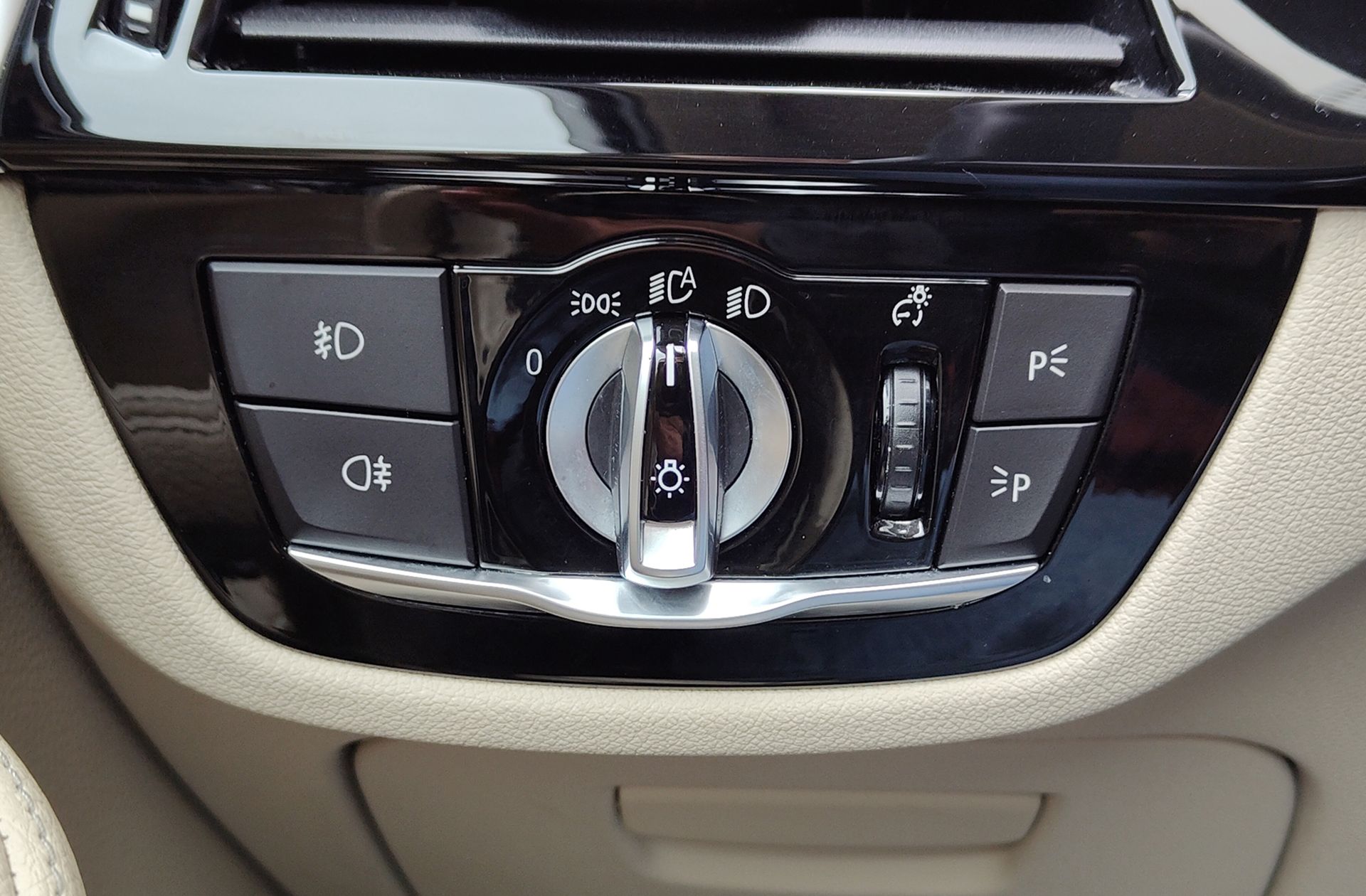 BMW Serie 5 520d Touring - foto 14